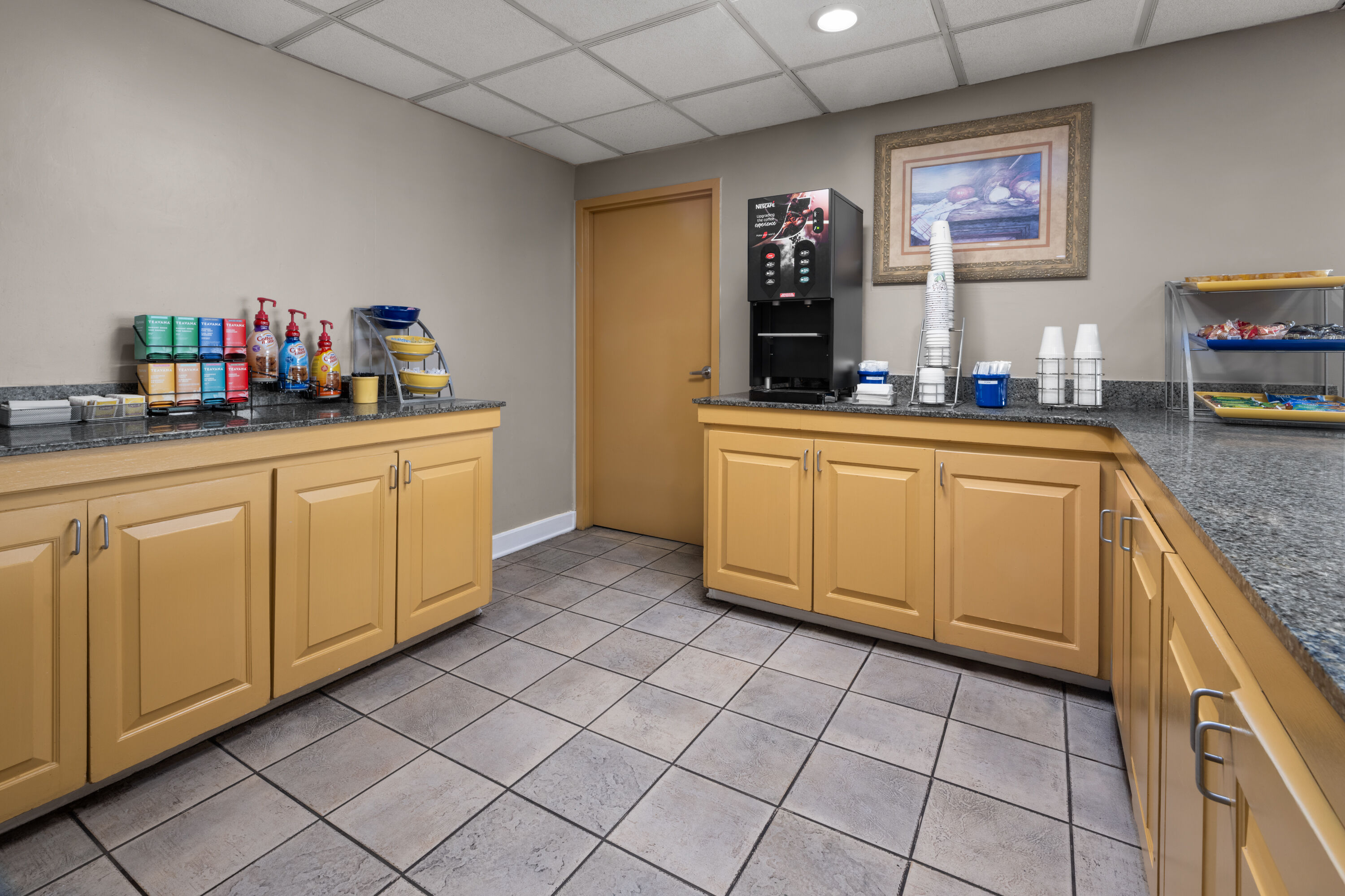 Free breakfast at Days Inn by Wyndham Norfolk Airport in Norfolk, Virginia