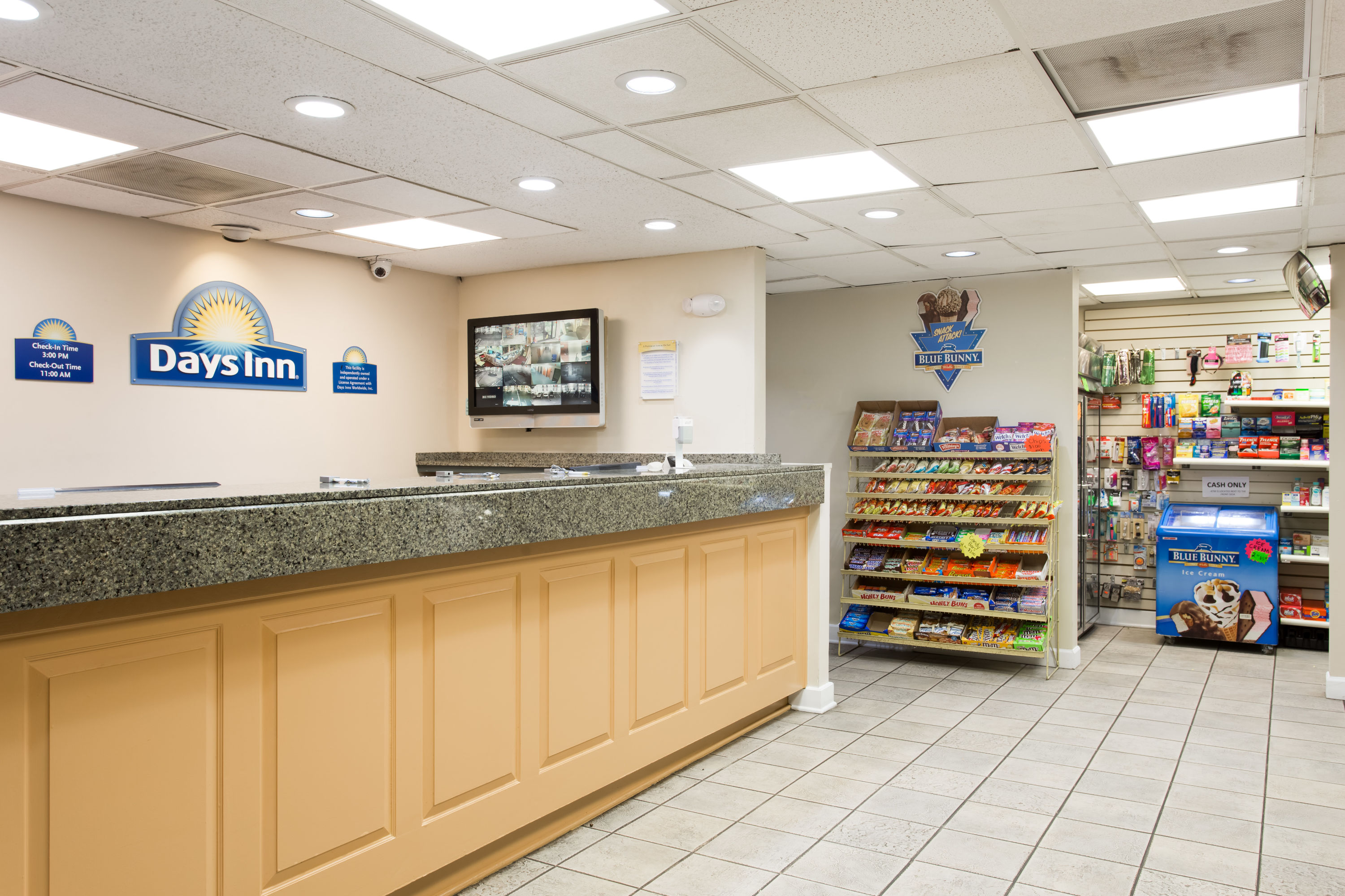 Days Inn By Wyndham Norfolk Airport Norfolk Va Hotels