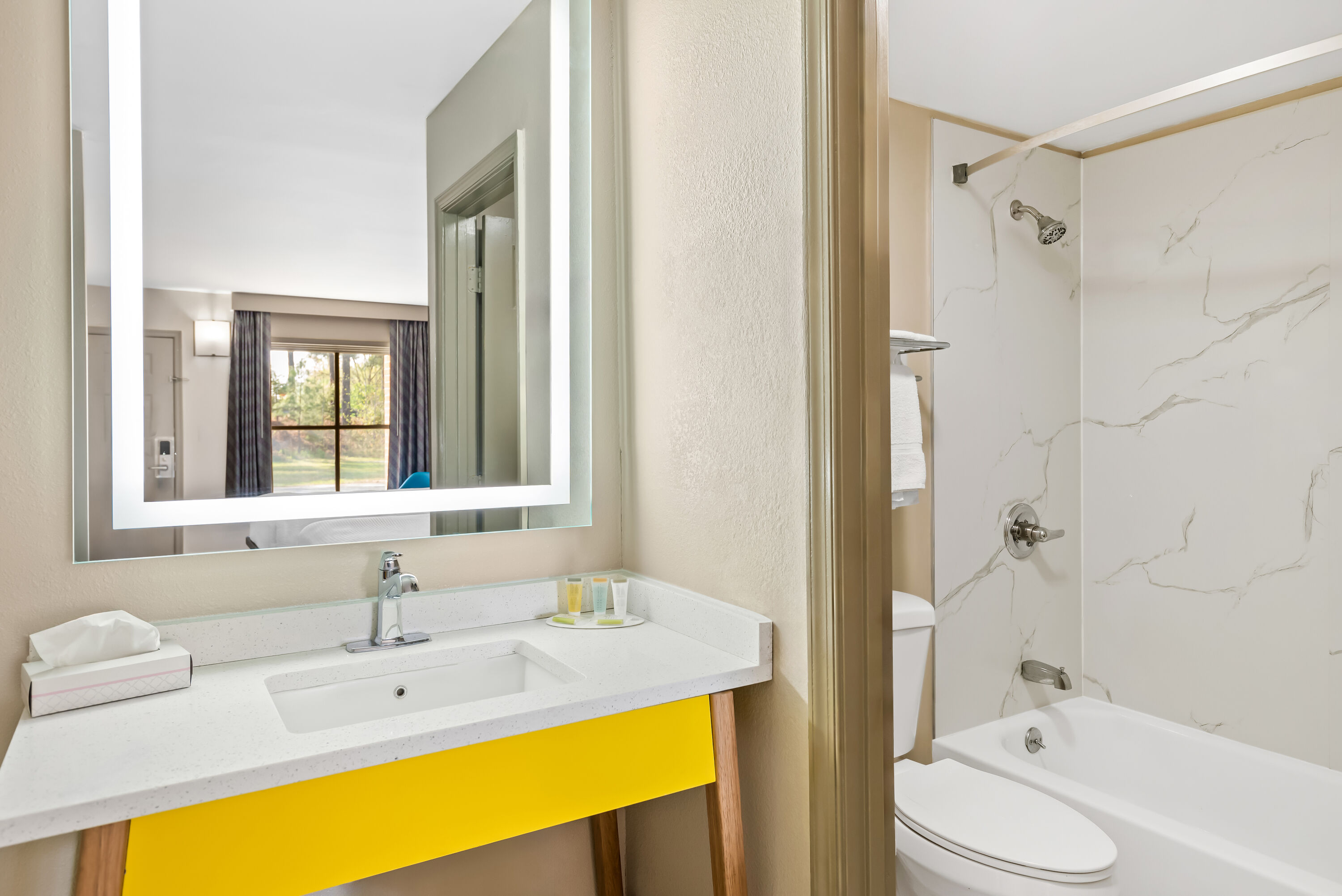 Guest room bath at the Days Inn by Wyndham Petersburg/South Fort Lee in Petersburg, Virginia