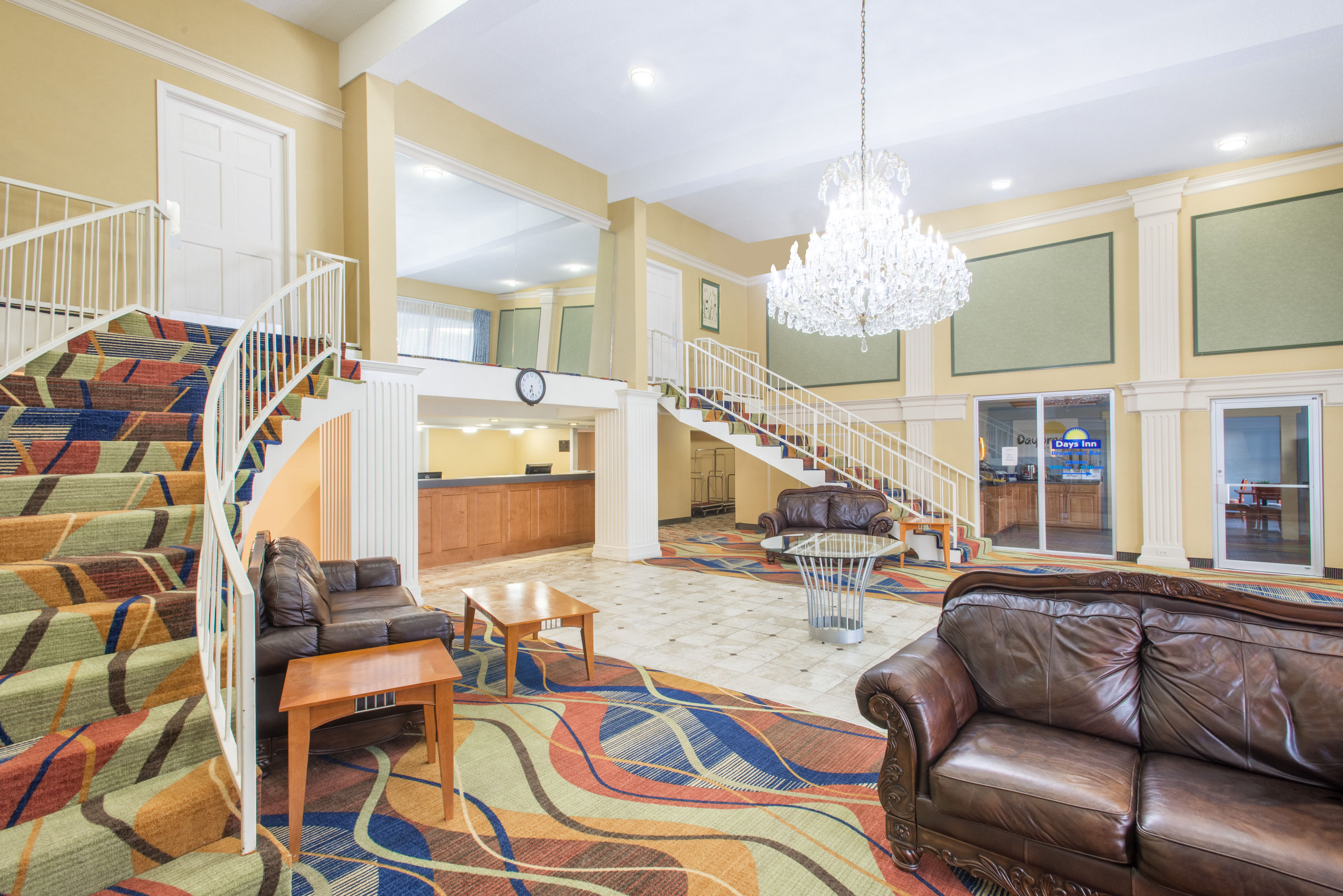 Days Inn Wyndham Roanoke Near I-81 Roanoke  Hotels