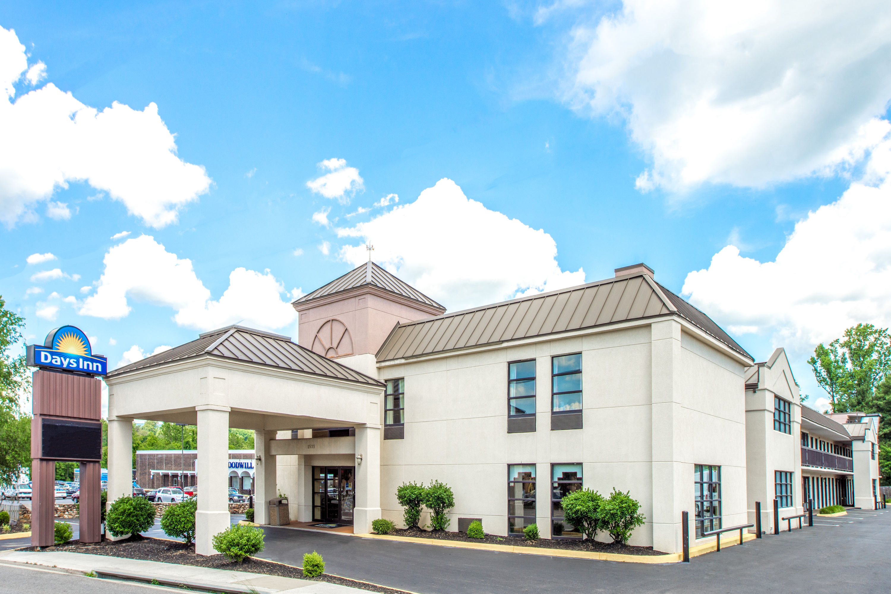 Days Inn by Wyndham Salem Salem, VA Hotels