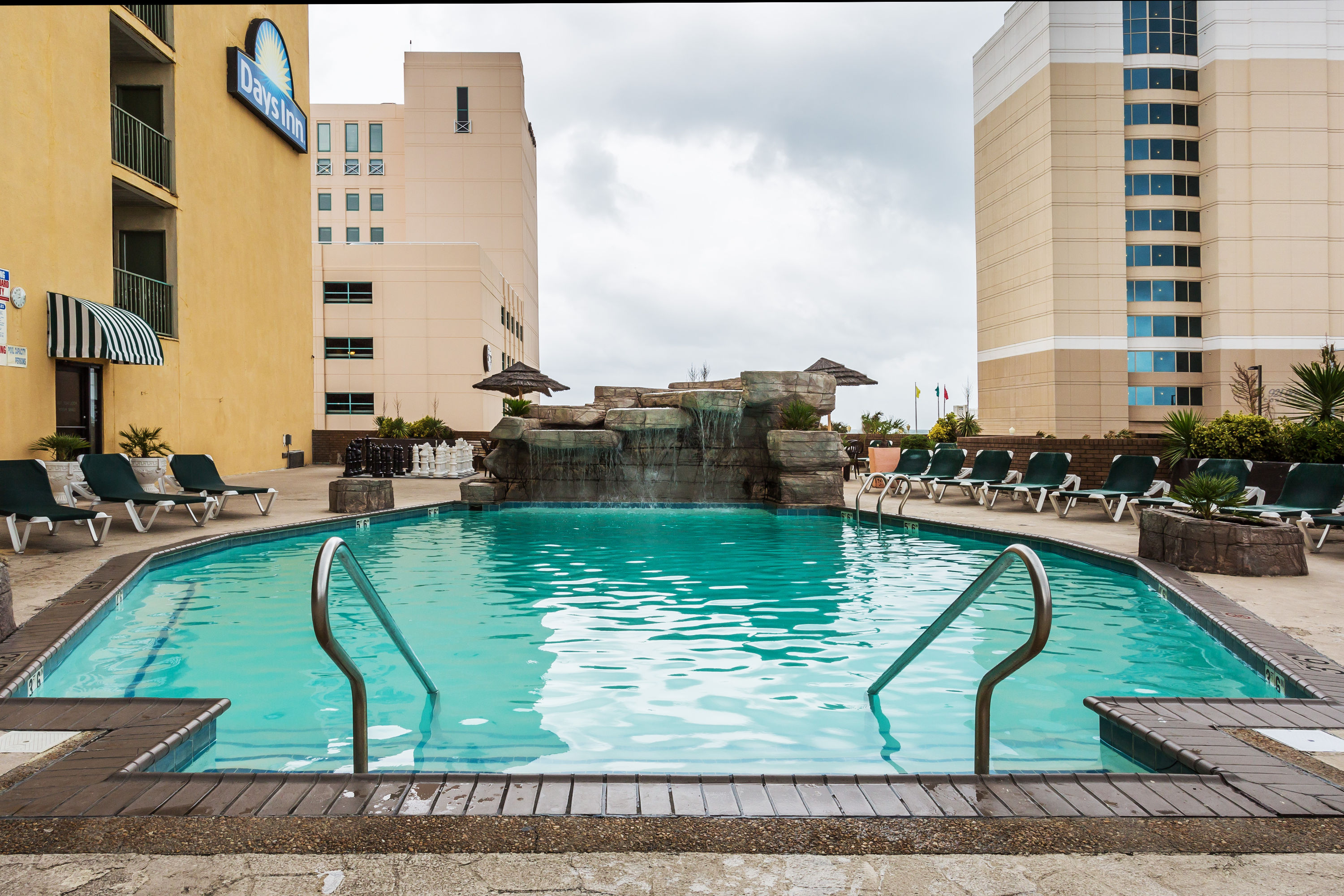 Days Inn By Wyndham Virginia Beach At The Beach Virginia