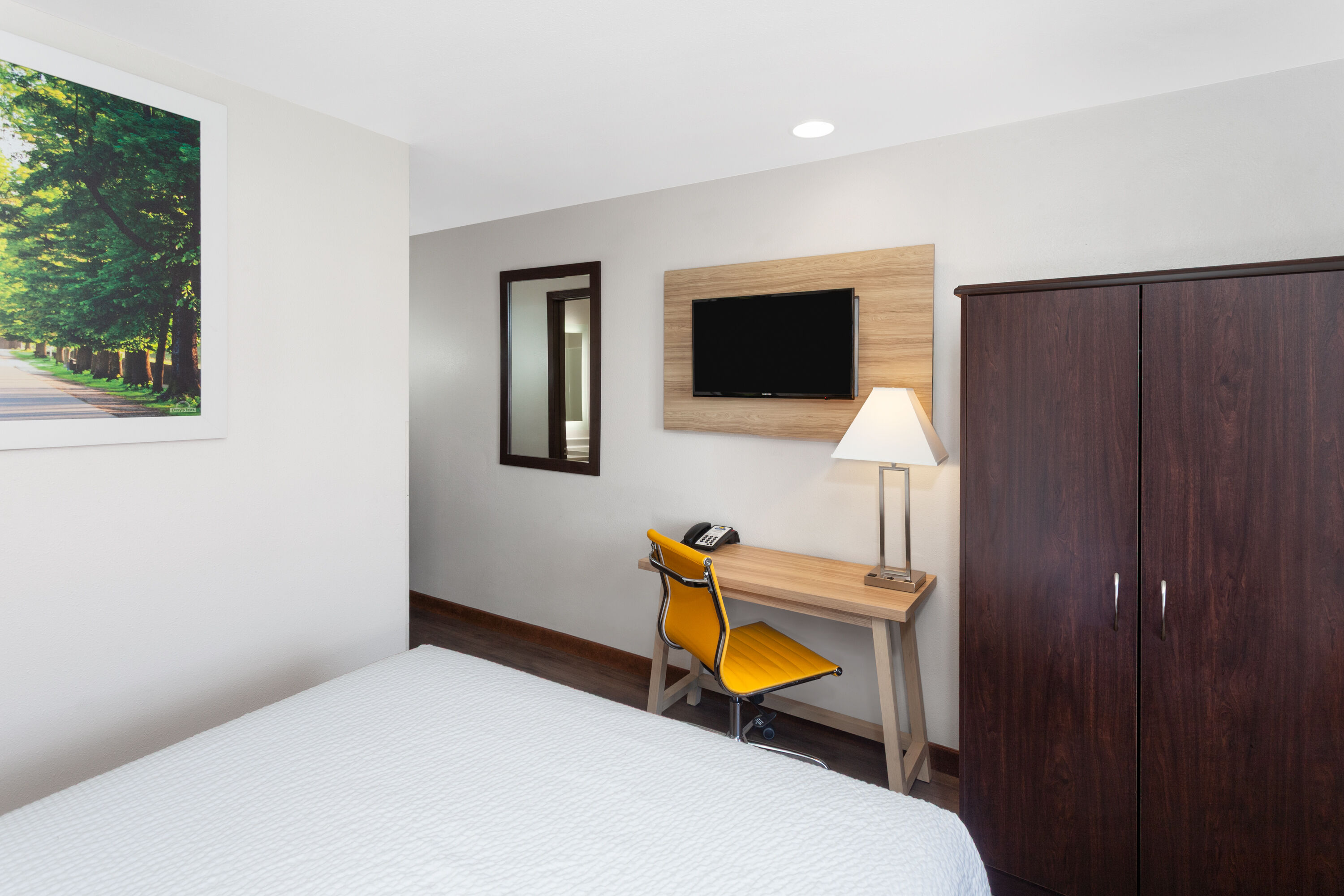 Guest room at the Days Inn & Suites by Wyndham Spokane Airport Airway Heights in Airway Heights, Washington