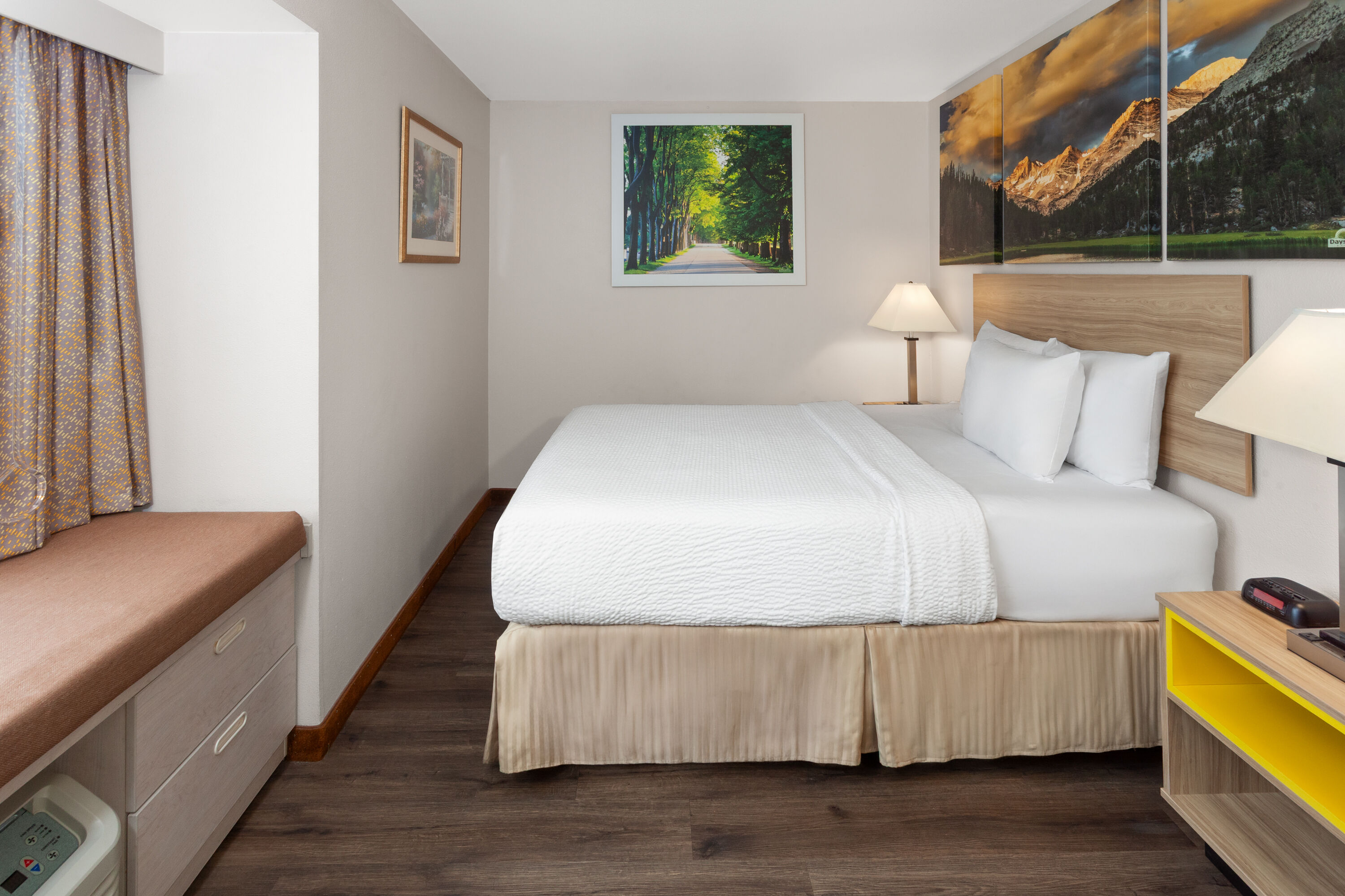 Guest room at the Days Inn & Suites by Wyndham Spokane Airport Airway Heights in Airway Heights, Washington