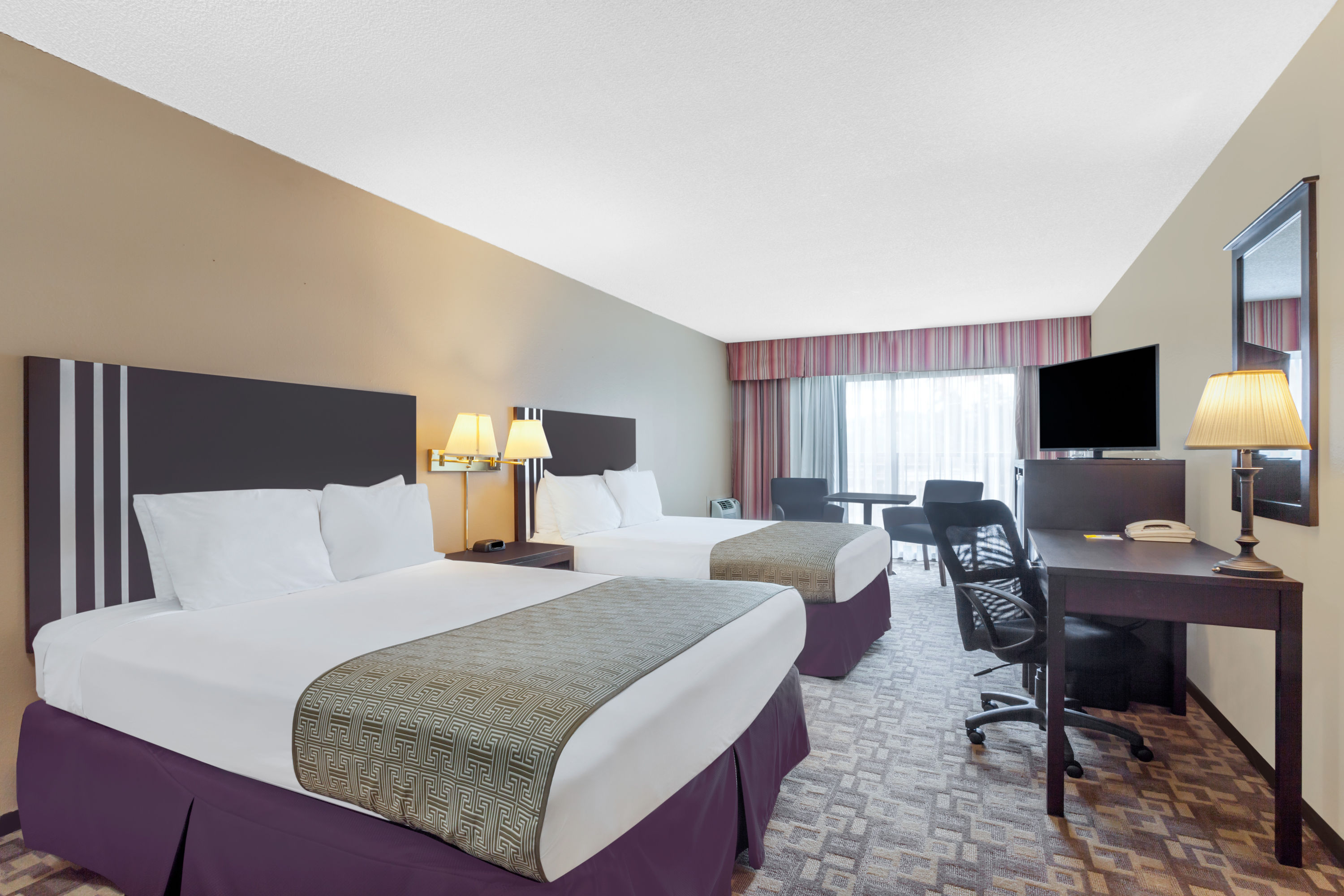 Guest room at the Days Inn by Wyndham Bellingham in Bellingham, Washington