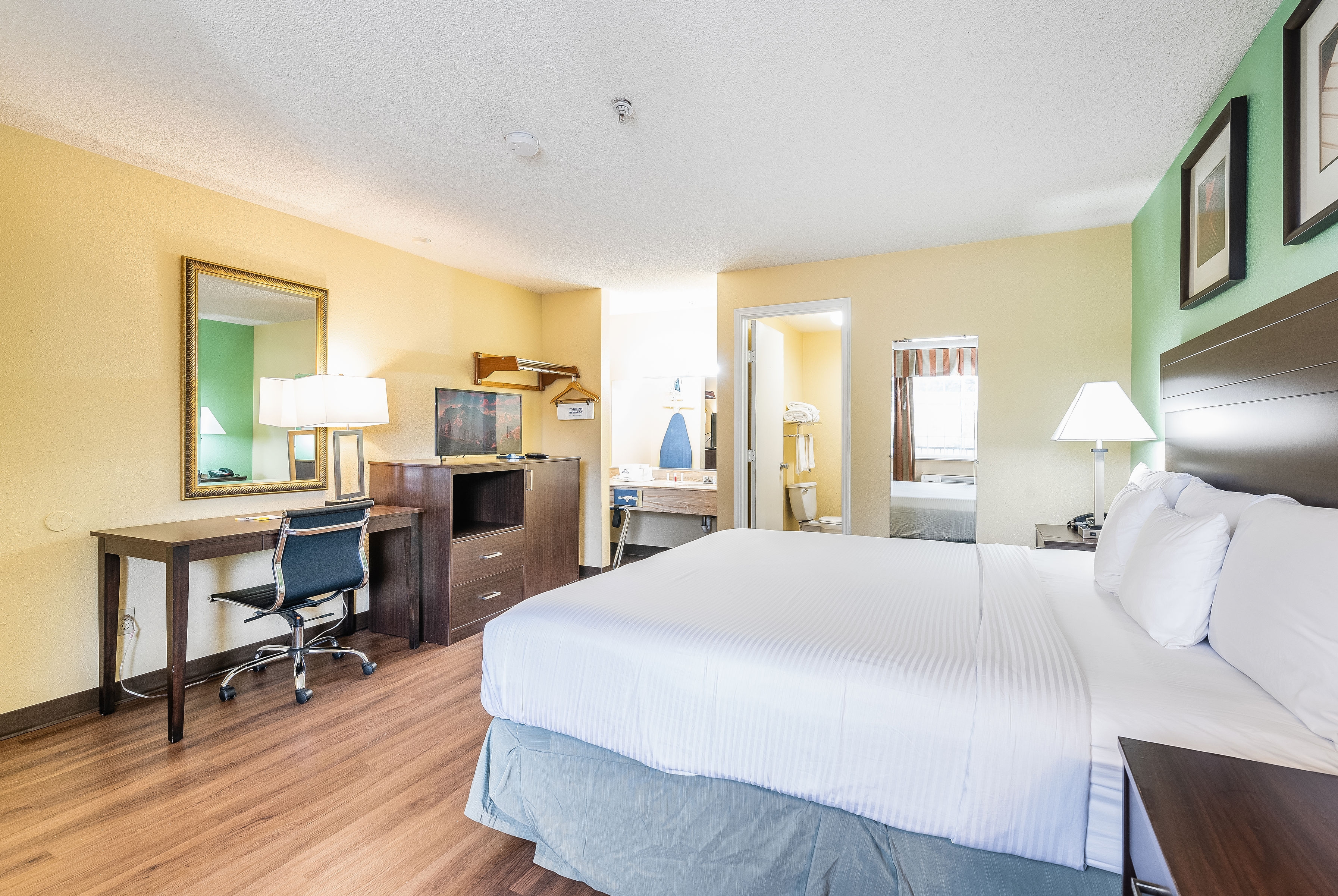 Guest room at the Days Inn by Wyndham Federal Way in Federal Way, Washington