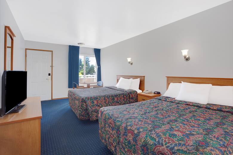Guest room at the Days Inn Seattle North of Downtown in Seattle, Washington