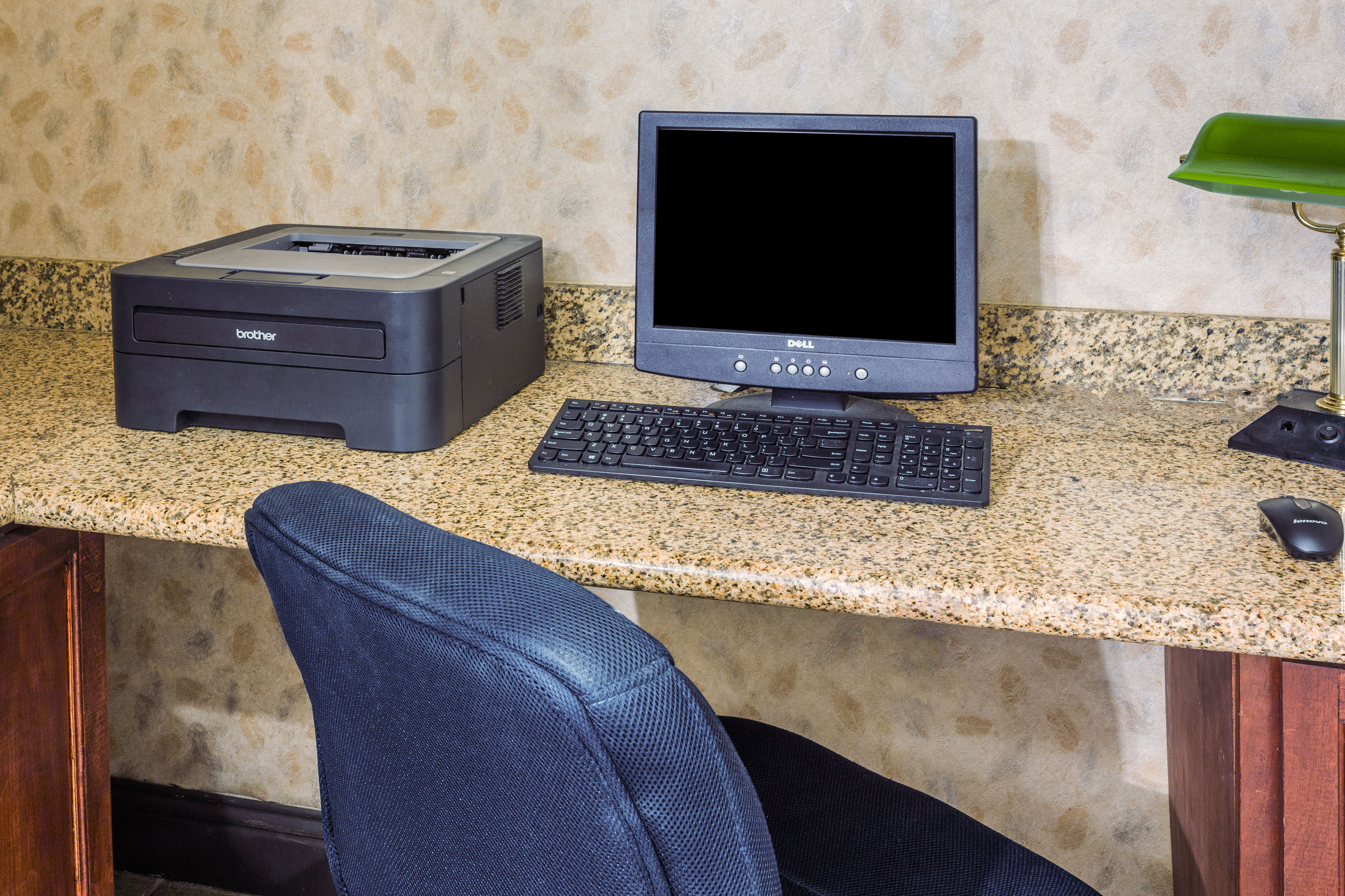 Days Inn & Suites by Wyndham Vancouver business center in Vancouver, Washington