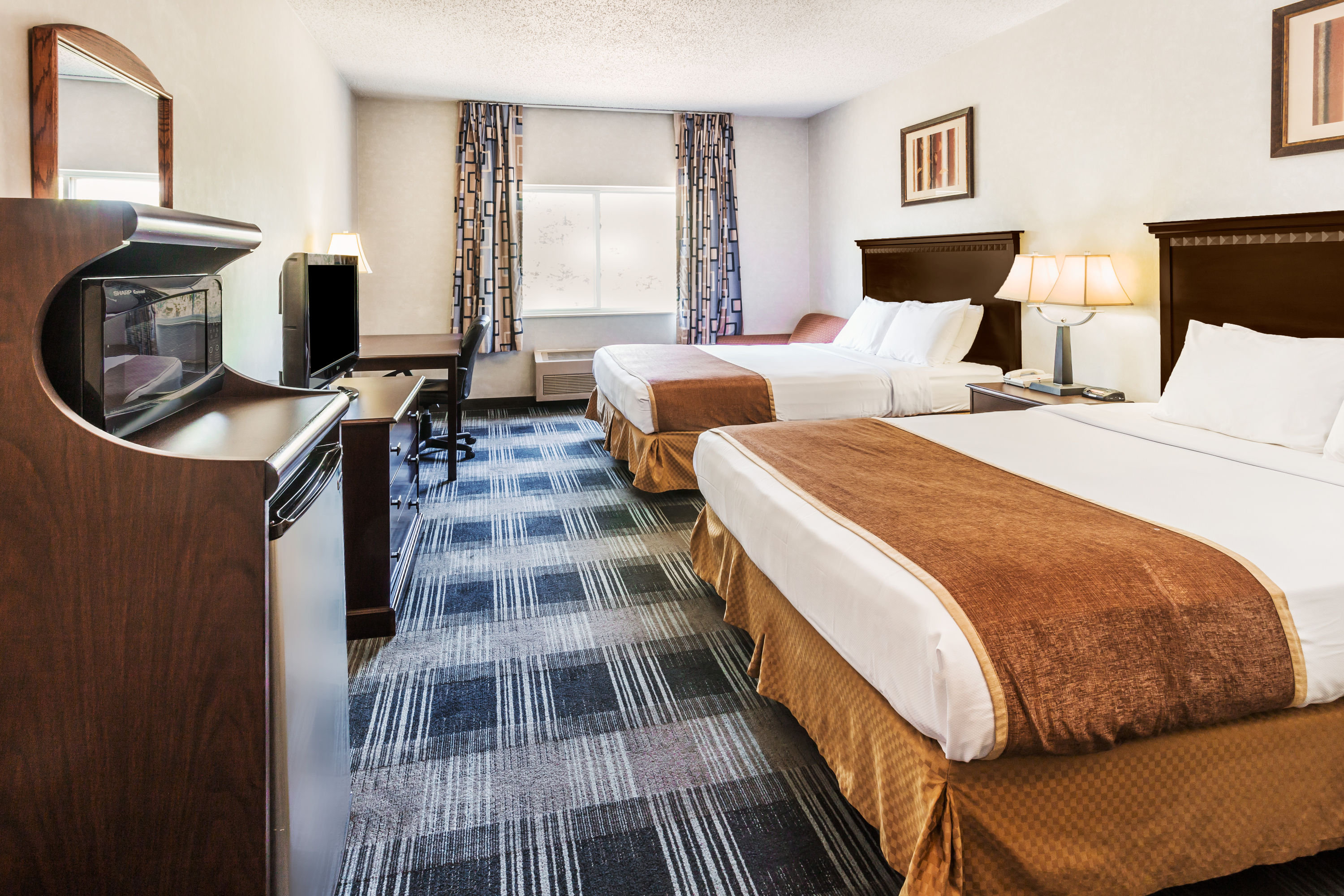 Days Inn Amp Suites By Wyndham Vancouver Vancouver Wa Hotels