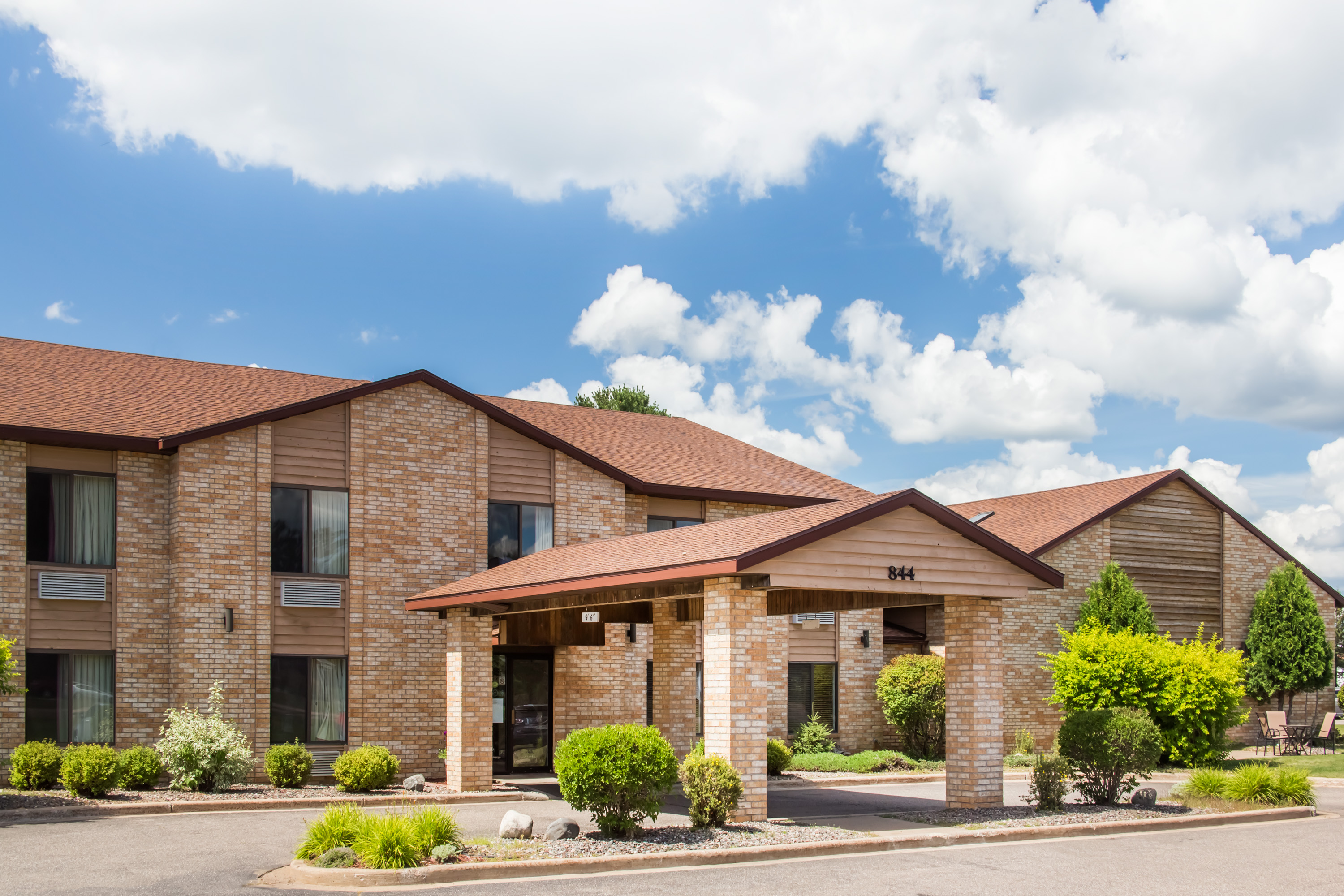 Days Inn by Wyndham Eagle River Eagle River WI Hotels