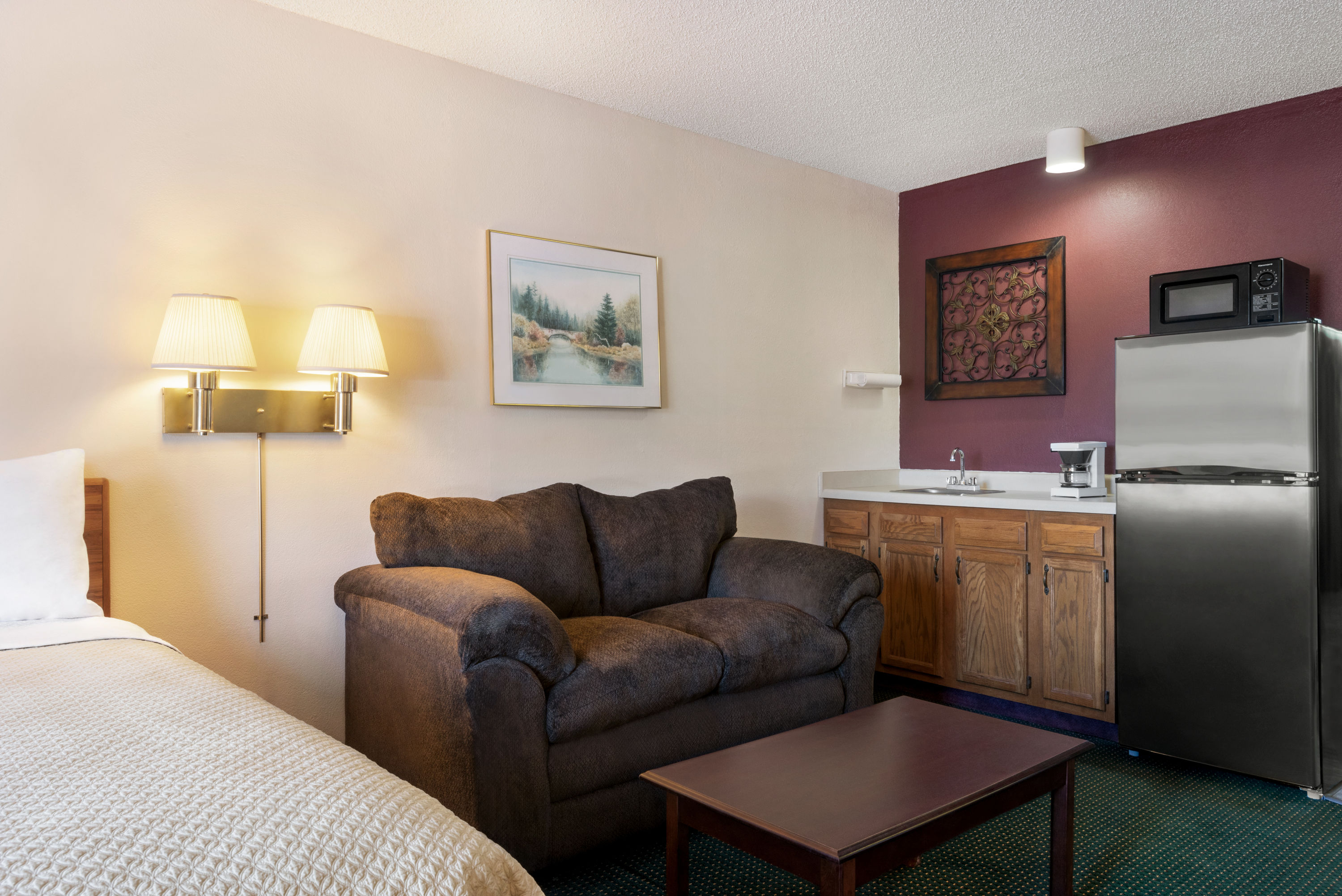 Days Inn by Wyndham Eagle River Eagle River WI Hotels