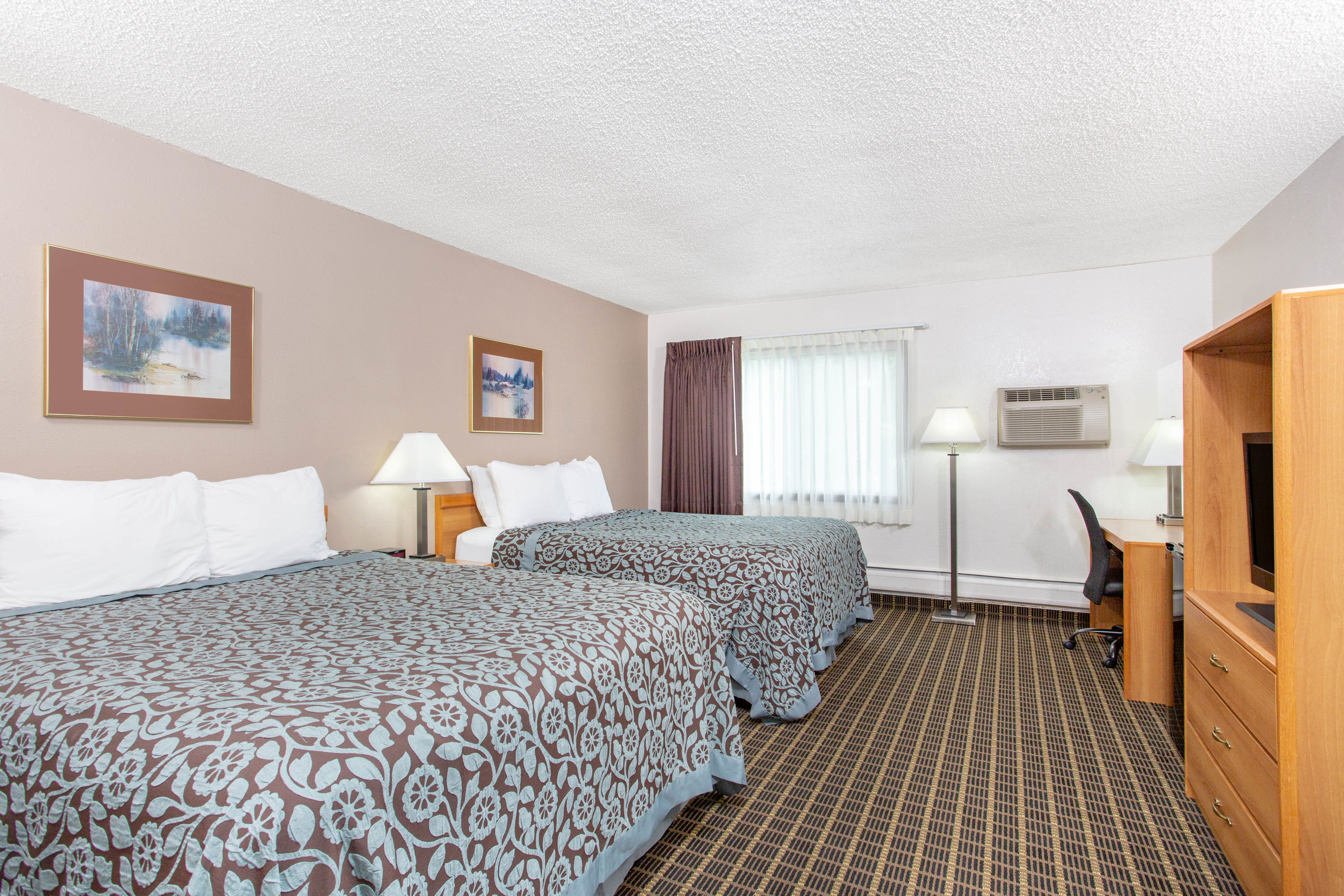 Days Inn By Wyndham Fond Du Lac Fond Du Lac Wi Hotels