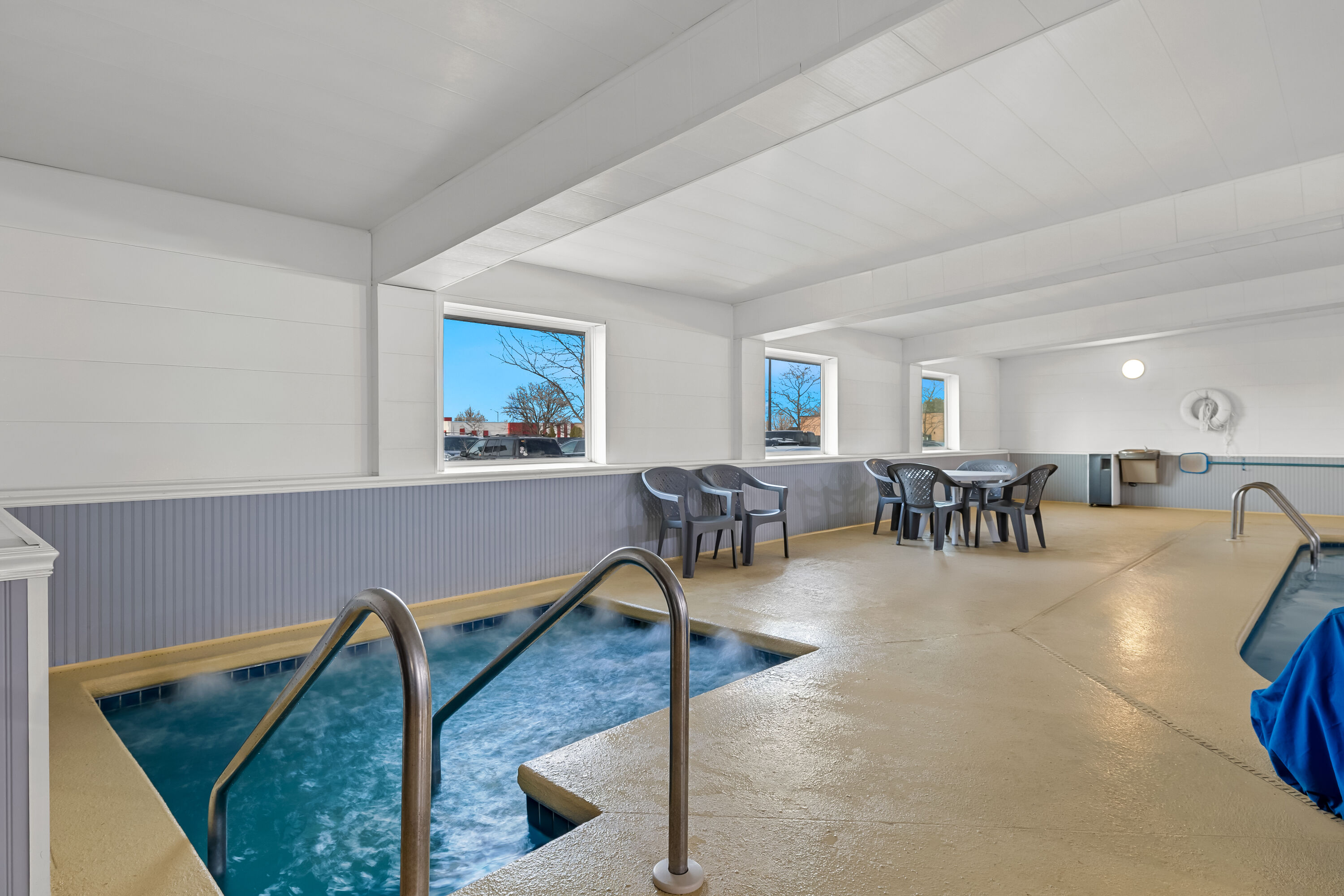 Indoor pool at the Days Inn by Wyndham Fond du Lac in Fond du Lac, Wisconsin