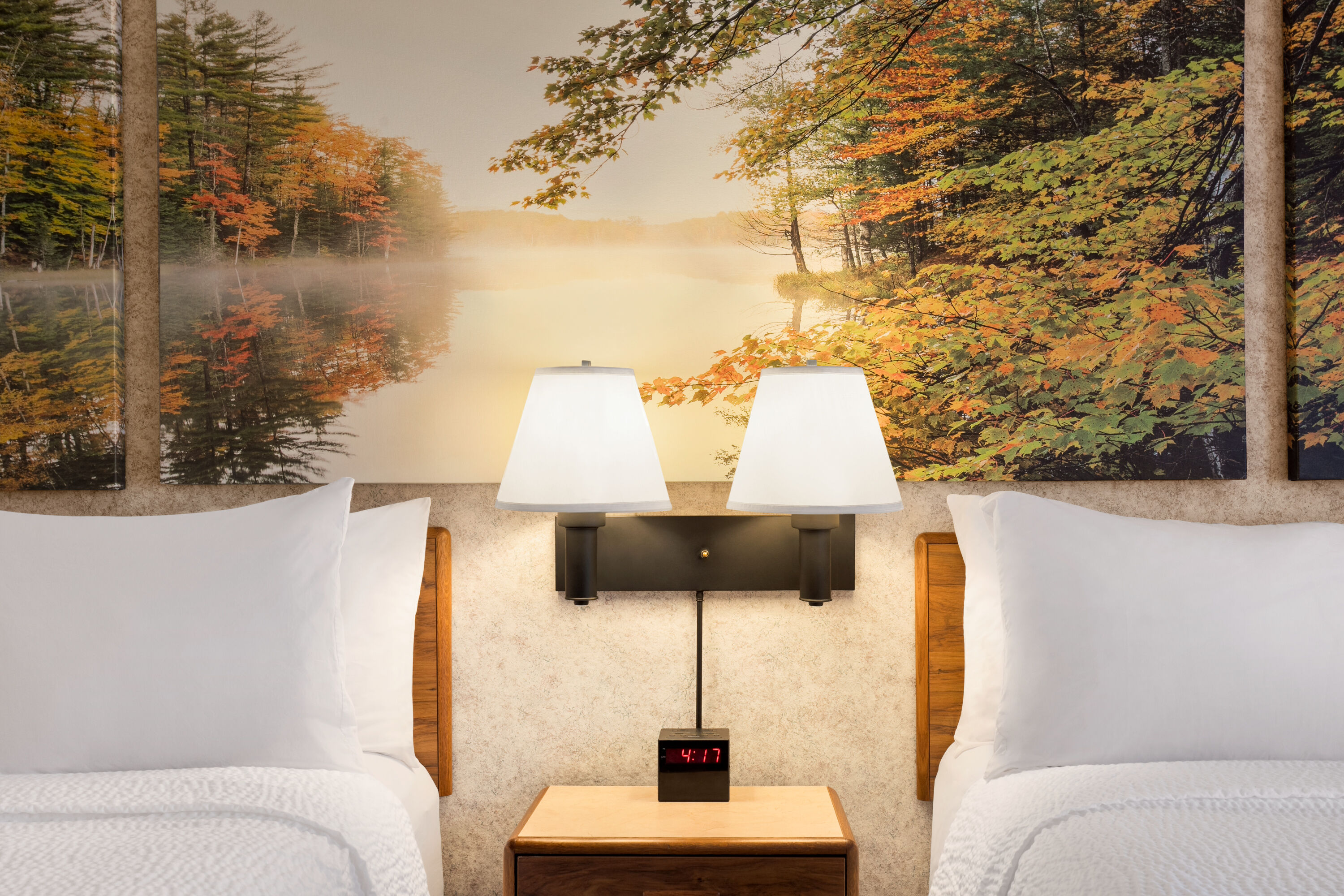 Guest room at the Days Inn by Wyndham Hurley in Hurley, Wisconsin