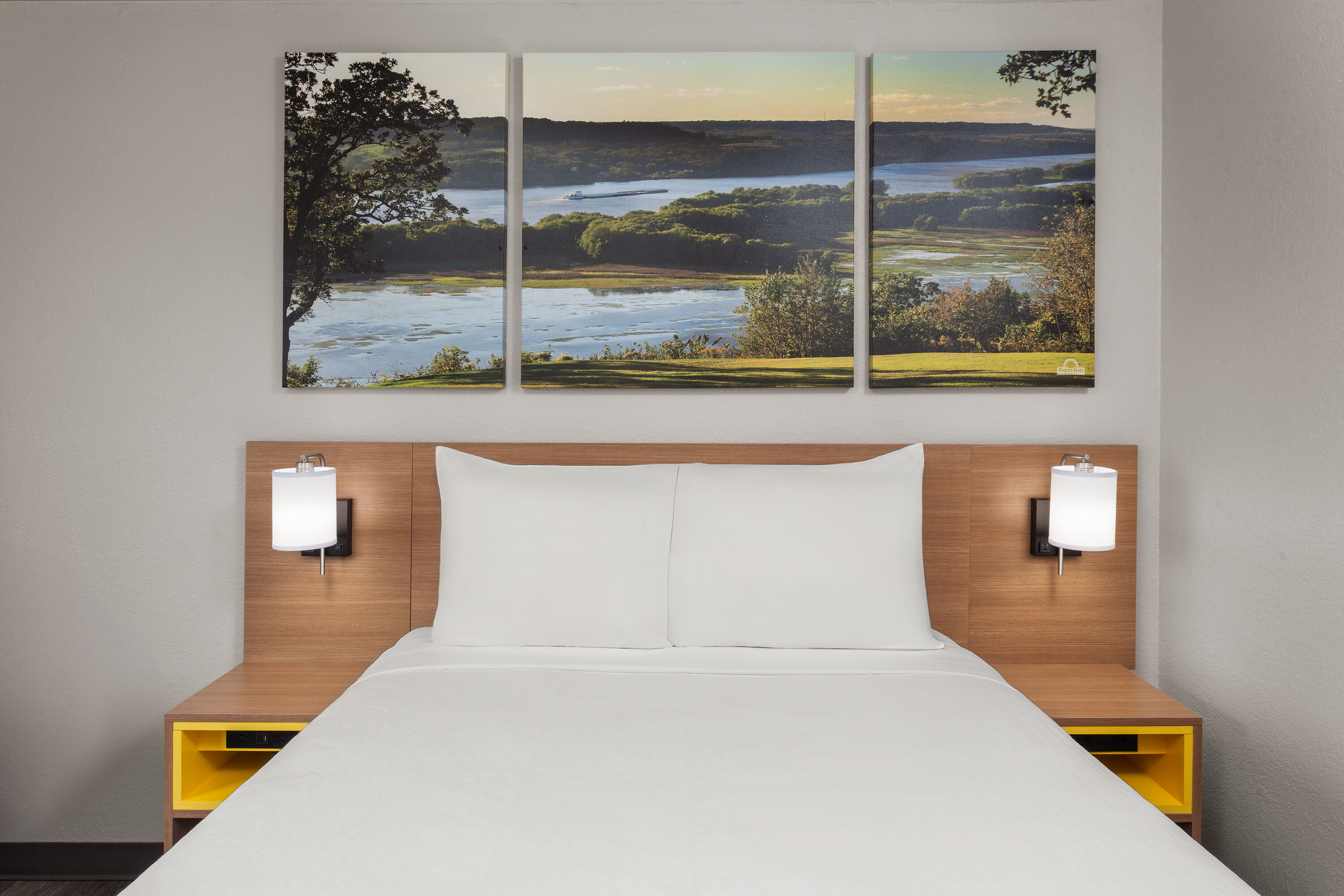 Guest room at the Days Inn & Suites by Wyndham Kaukauna WI in Kaukauna, Wisconsin