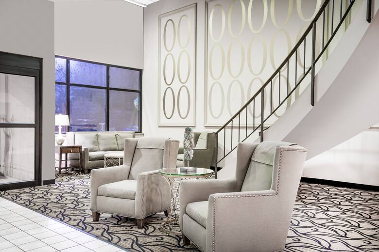 Days Inn La Crosse Conference Center hotel lobby in La Crosse, Wisconsin