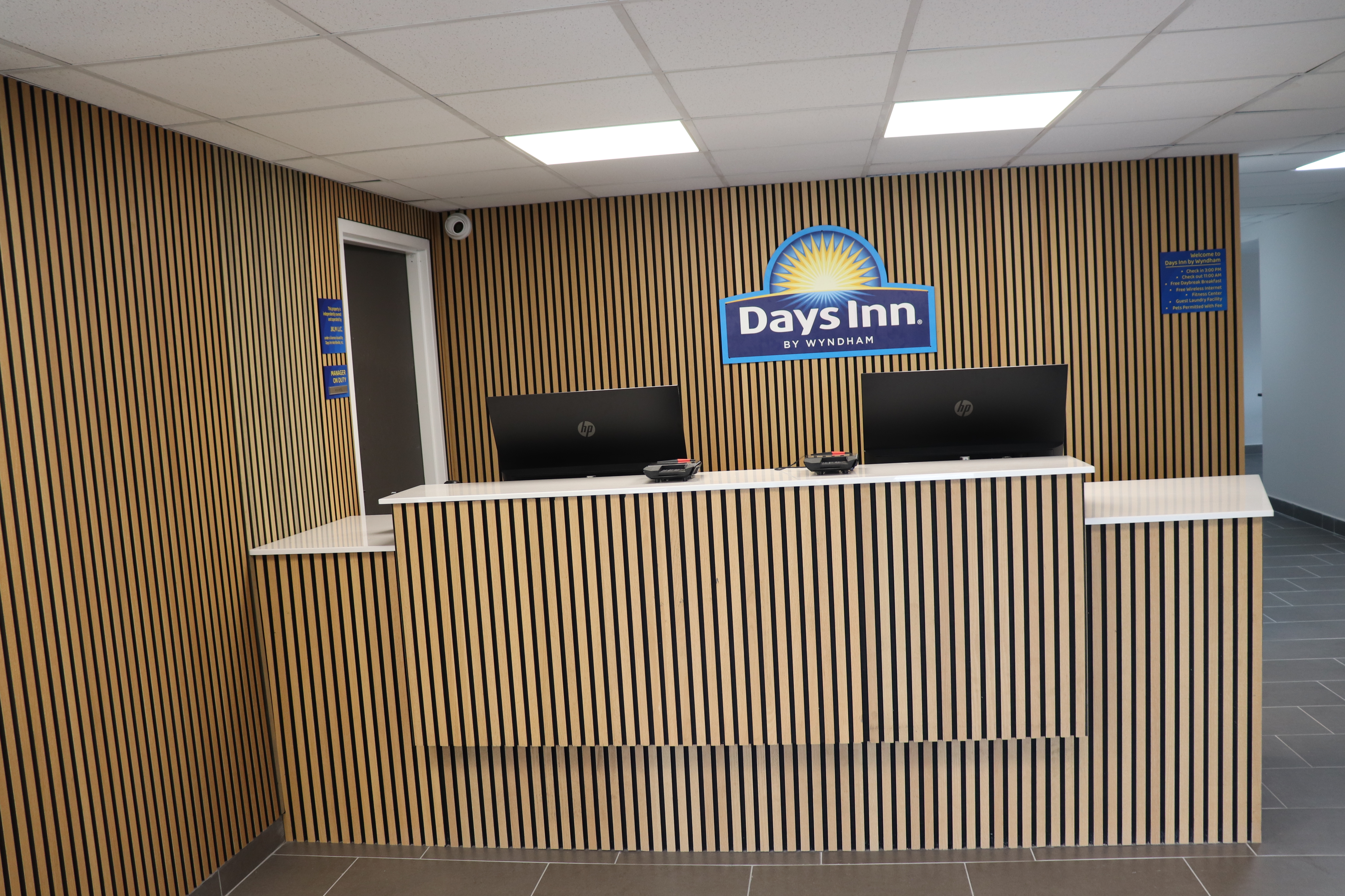 Days Inn by Wyndham La Crosse reception in La Crosse, Wisconsin