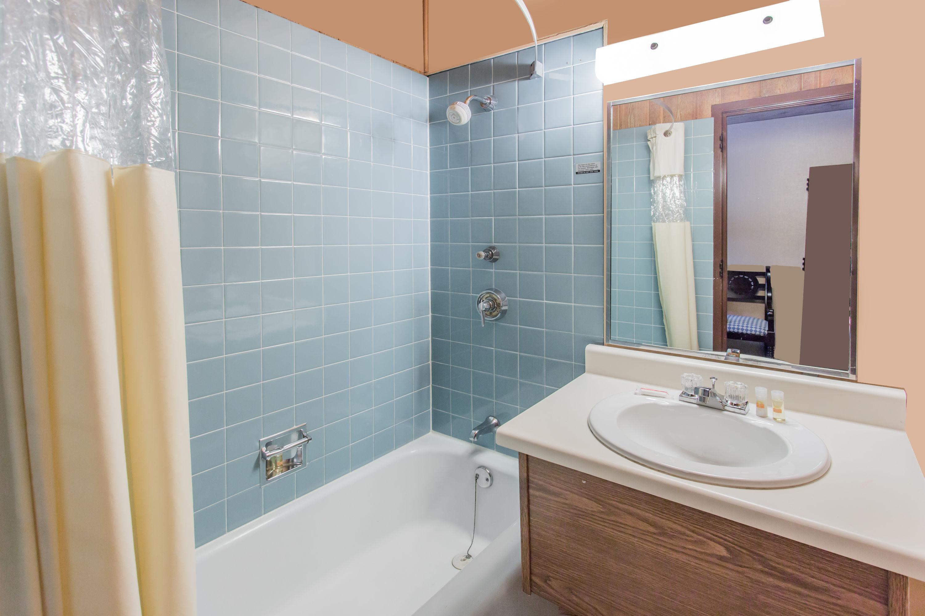 Days Inn By Wyndham West Allis Milwaukee West Allis Wi