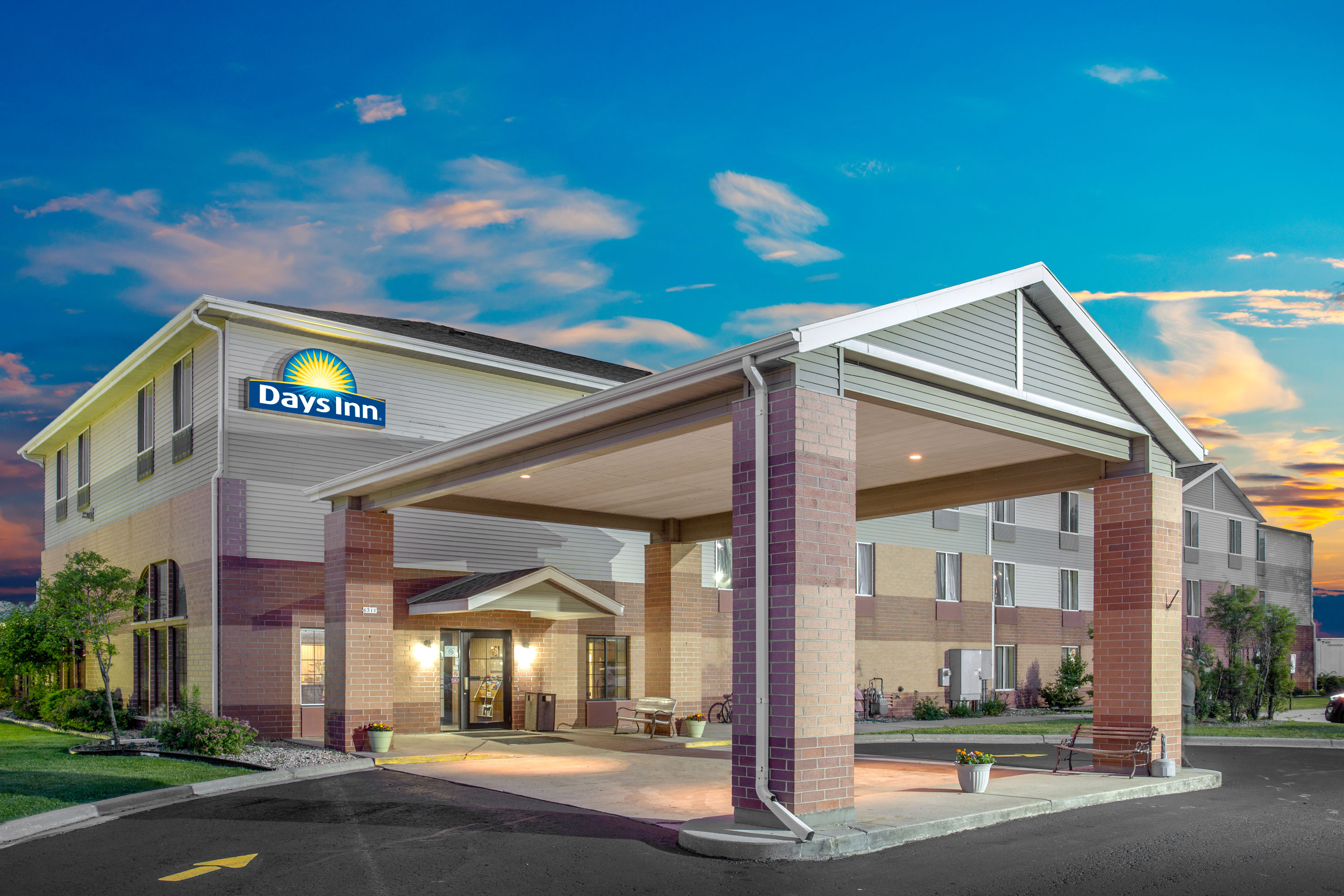 Exterior Dusk Image of Days Inn by Wyndham Madison NE/Windsor hotel in Windsor, Wisconsin