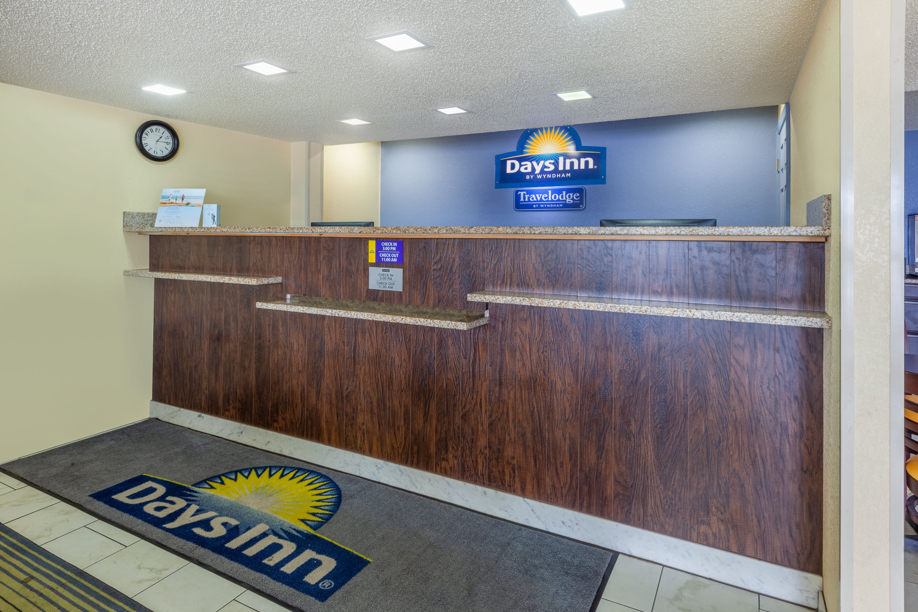 Days Inn by Wyndham Charles Town/Harpers Ferry reception in Charles Town, West Virginia