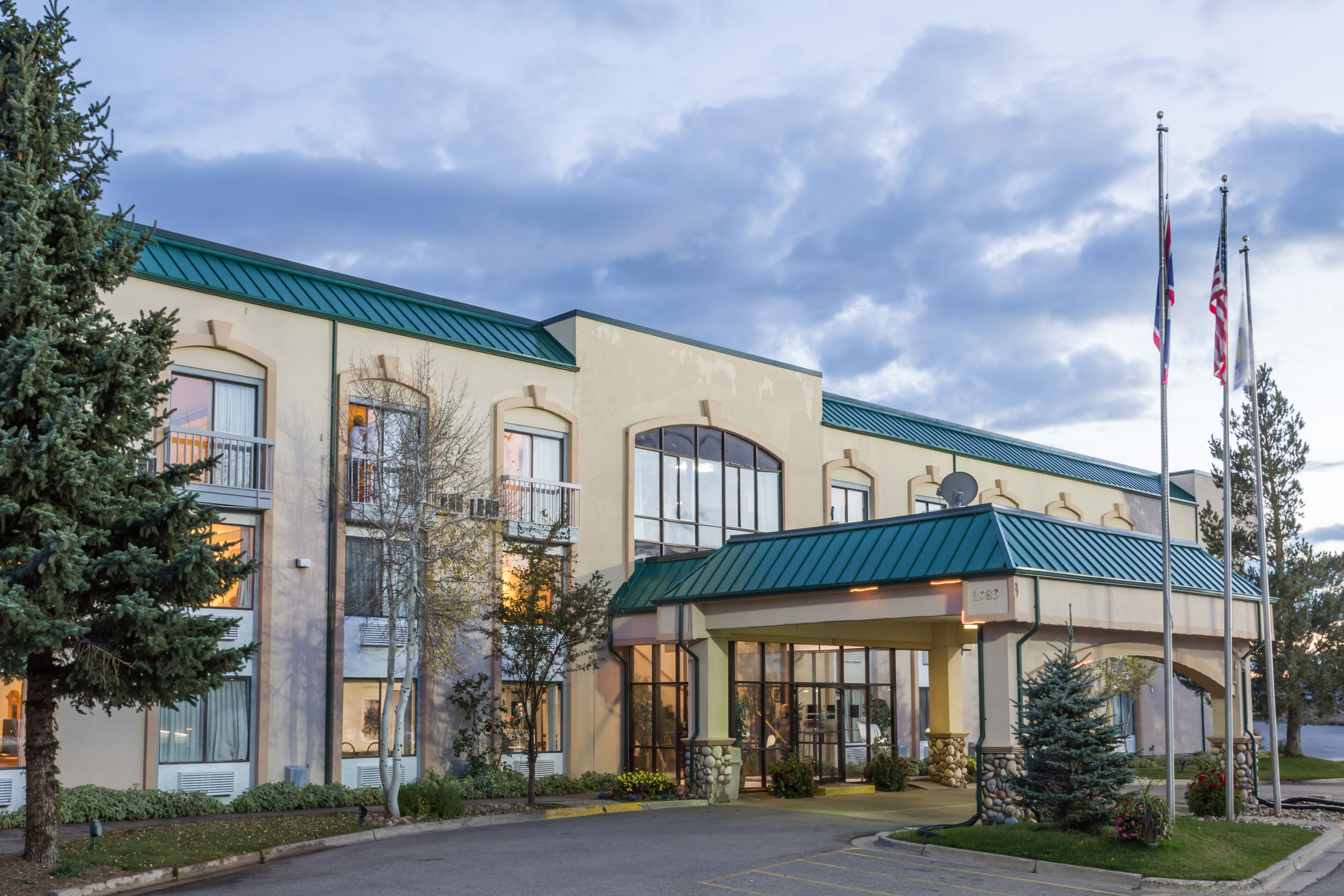 Days Inn Wyndham Evanston Evanston  Hotels