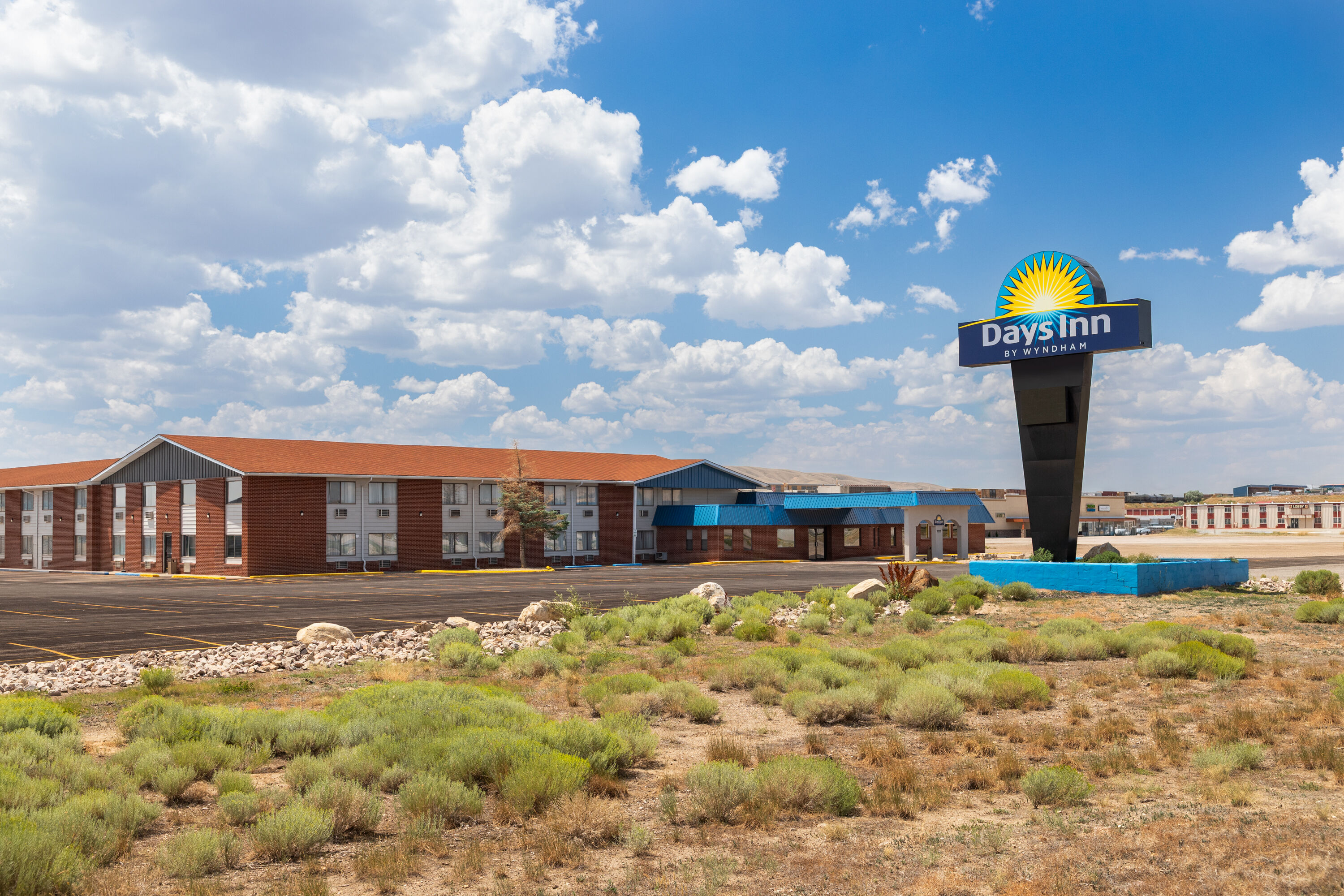 Exterior Day Image of Days Inn by Wyndham Rawlins hotel in Rawlins, Wyoming