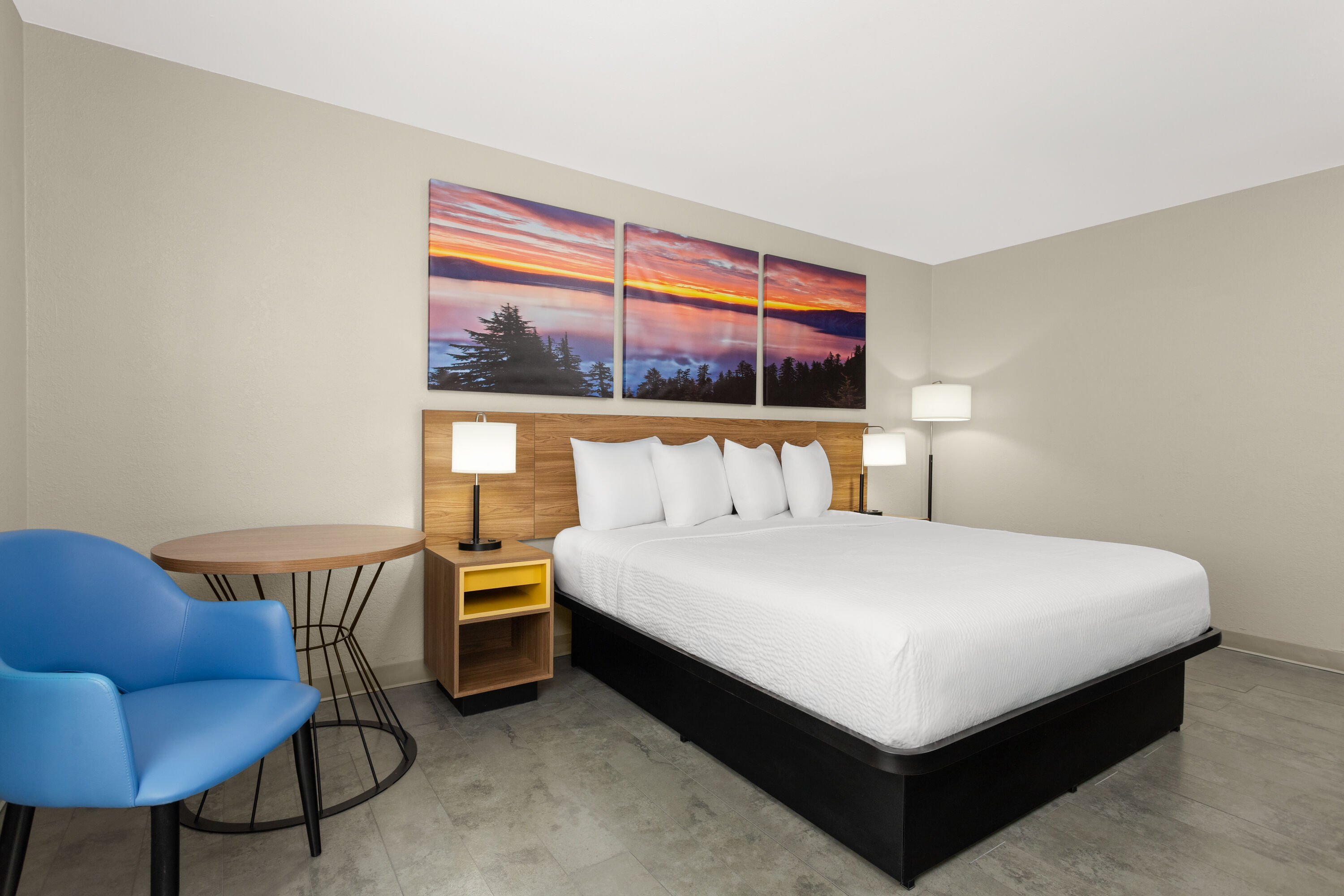 Guest room at the Days Inn by Wyndham Rawlins in Rawlins, Wyoming