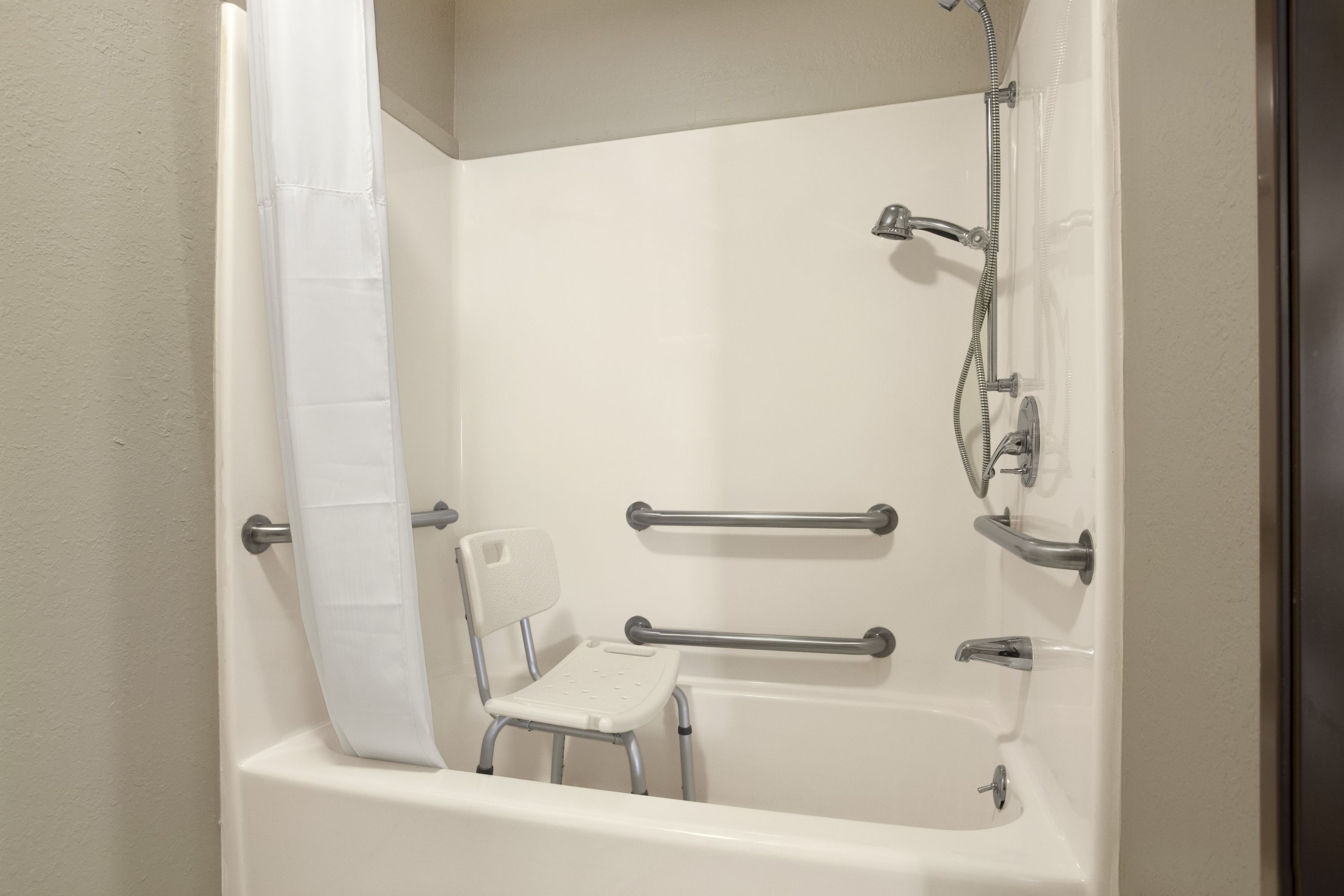 Guest room at the Days Inn by Wyndham Sheridan in Sheridan, Wyoming