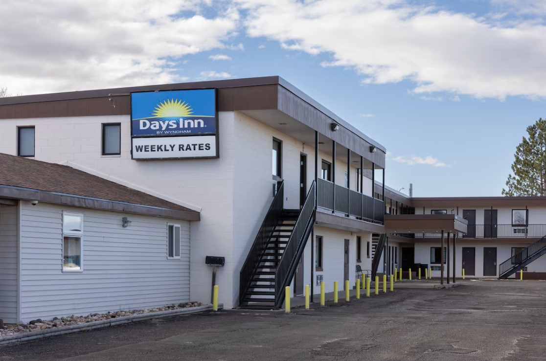 Exterior of Days Inn by Wyndham Wheatland hotel in Wheatland, Wyoming