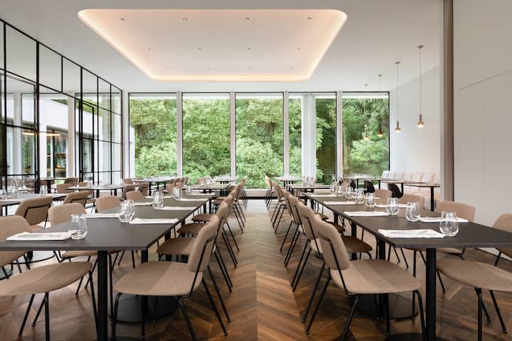 Dolce by Wyndham La Hulpe Brussels restaurant private dining area in La Hulpe, Other than US/Canada