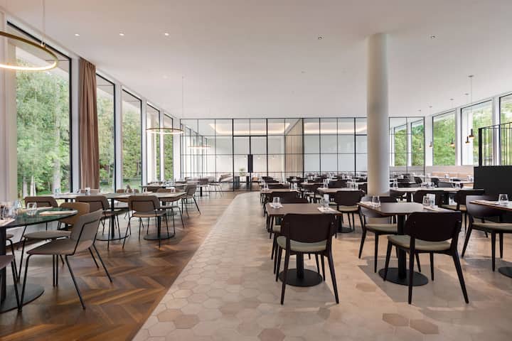Dolce by Wyndham La Hulpe Brussels restaurant in La Hulpe, Other than US/Canada