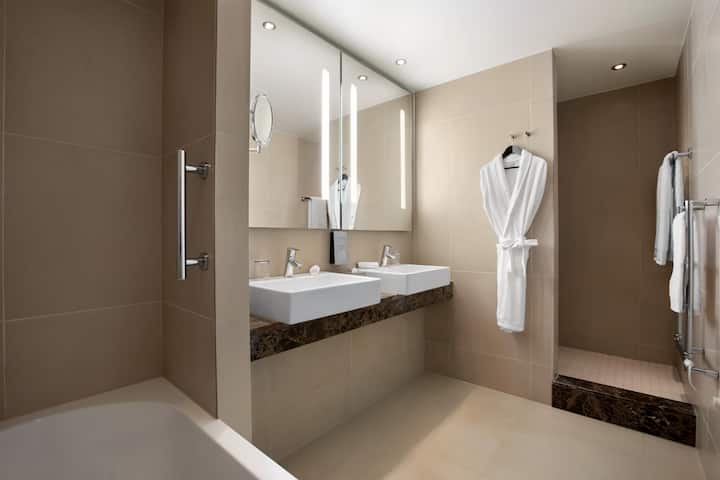 Guest room bath at the Dolce by Wyndham La Hulpe Brussels in La Hulpe, Other than US/Canada