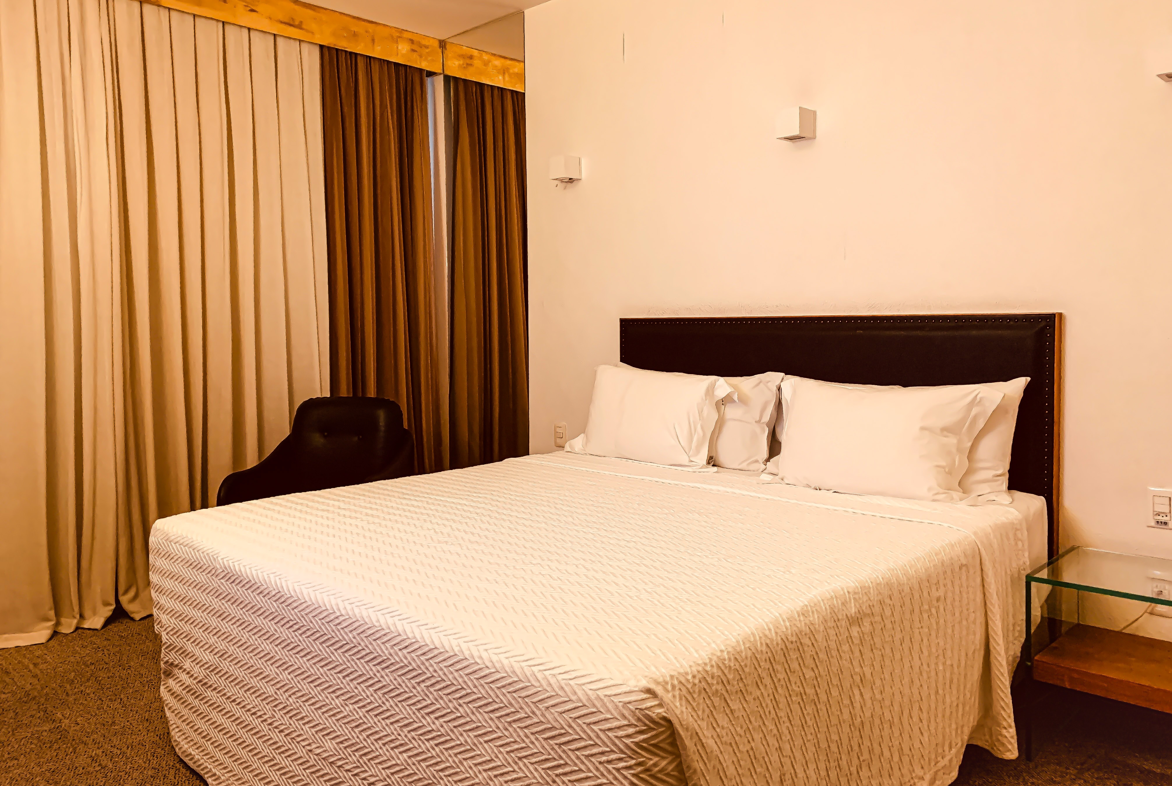 Guest room at the Ouro Minas Hotel Belo Horizonte, Dolce by Wyndham in Belo Horizonte, Other than US/Canada