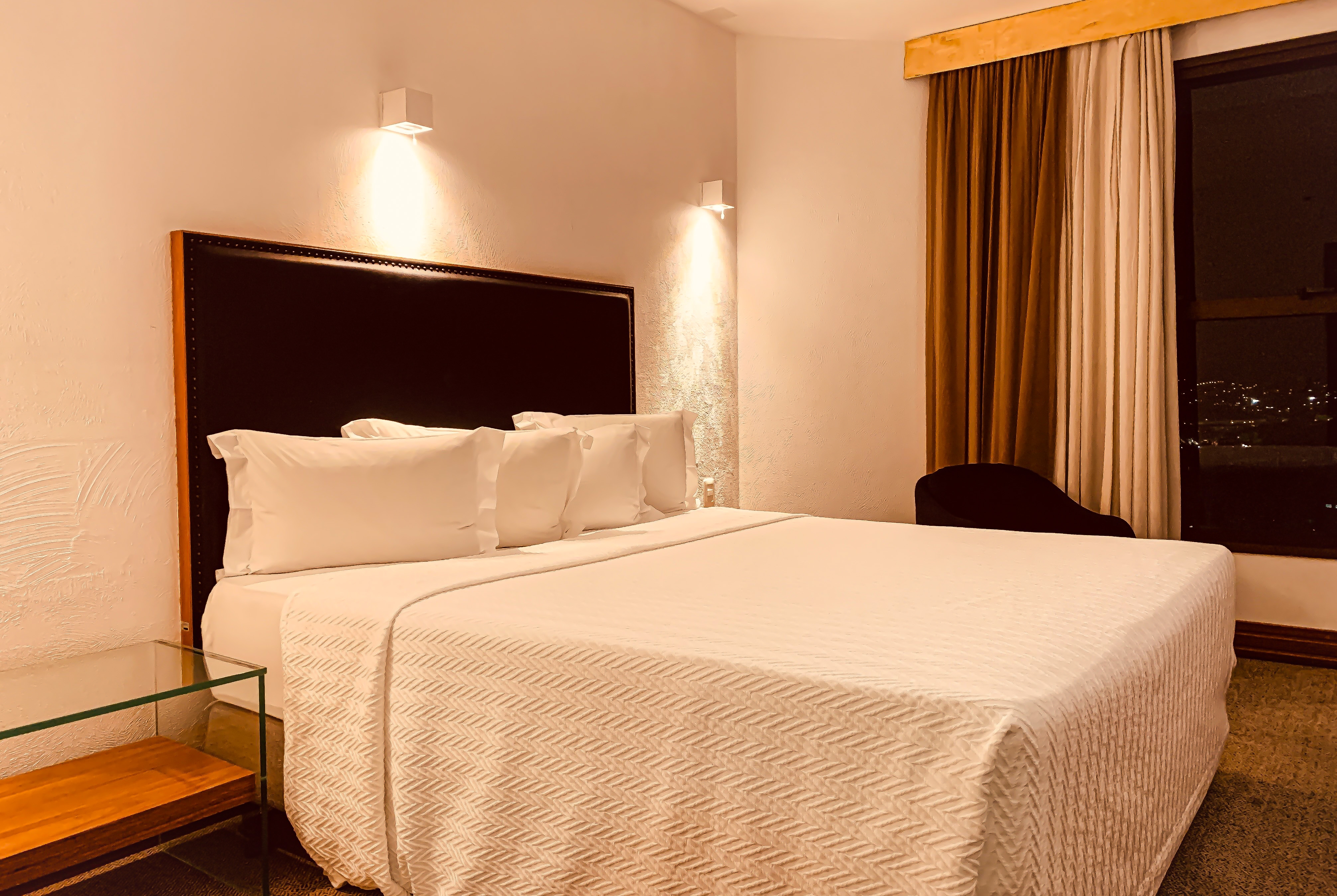 Guest room at the Ouro Minas Hotel Belo Horizonte, Dolce by Wyndham in Belo Horizonte, Other than US/Canada