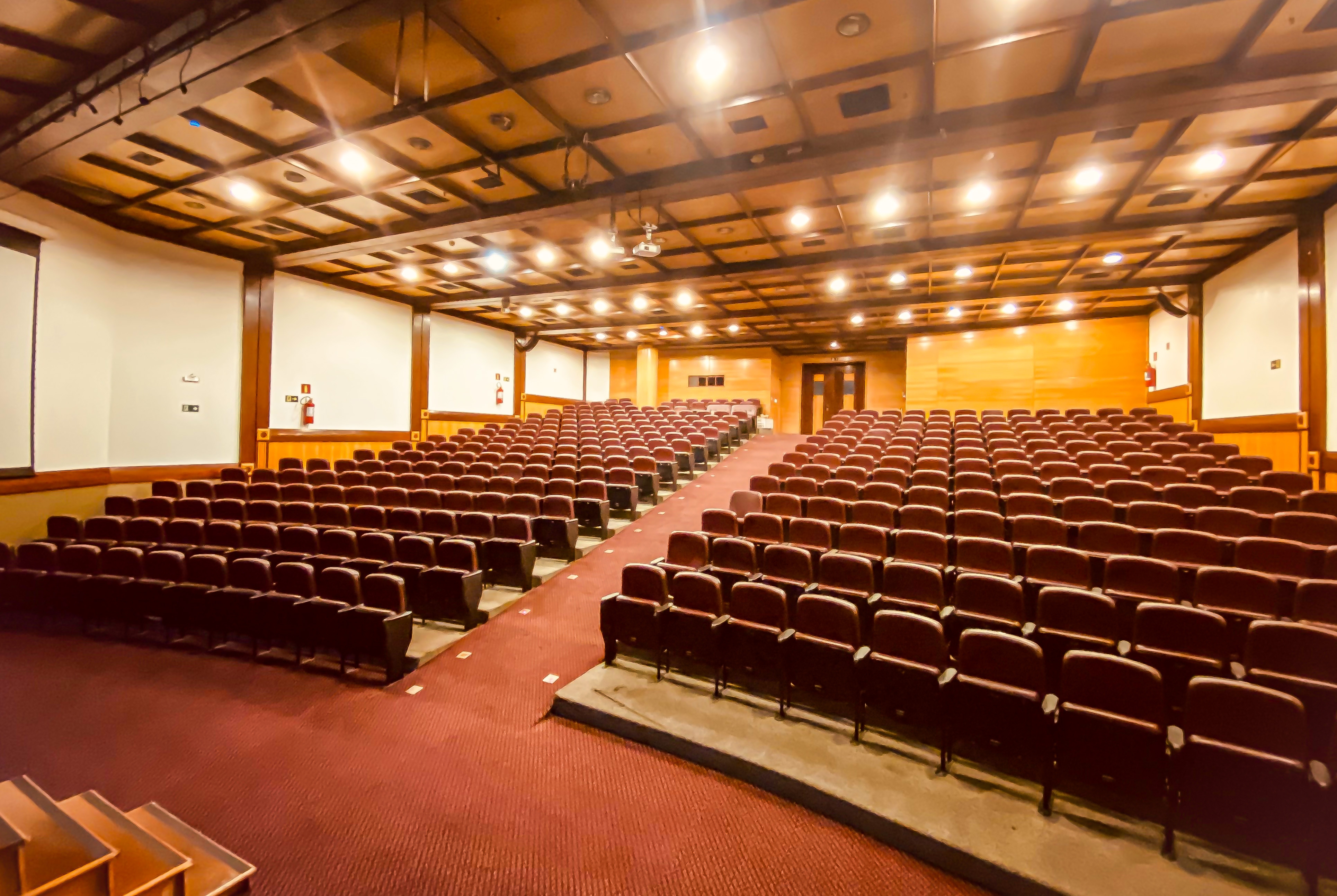 Meeting room at Ouro Minas Hotel Belo Horizonte, Dolce by Wyndham in Belo Horizonte, Other than US/Canada