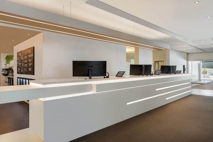 Comwell Hvide Hus Aalborg, Dolce by Wyndham reception in Aalborg, Other than US/Canada