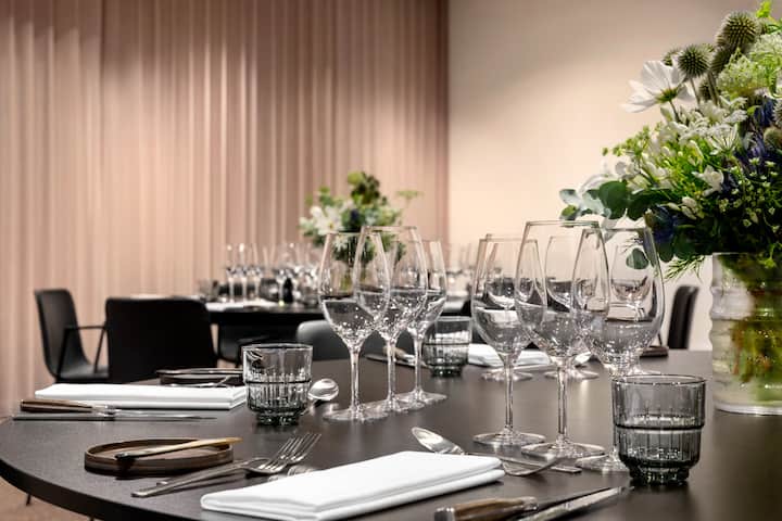 Meeting room banquet rounds at Comwell Copenhagen Portside Dolce by Wyndham in Copenhagen, Other than US/Canada