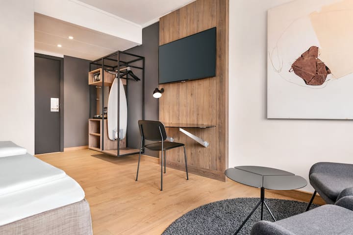 Guest room at the Comwell H. C. Andersen Odense Dolce by Wyndham in Odense C, Other than US/Canada