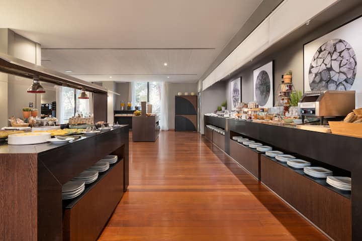 Free breakfast at Dolce by Wyndham Barcelona Resort in Sant Esteve Sesrovires, Other than US/Canada
