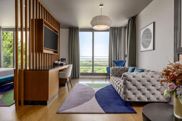 Dolce by Wyndham Barcelona Resort suite in Sant Esteve Sesrovires, Other than US/Canada