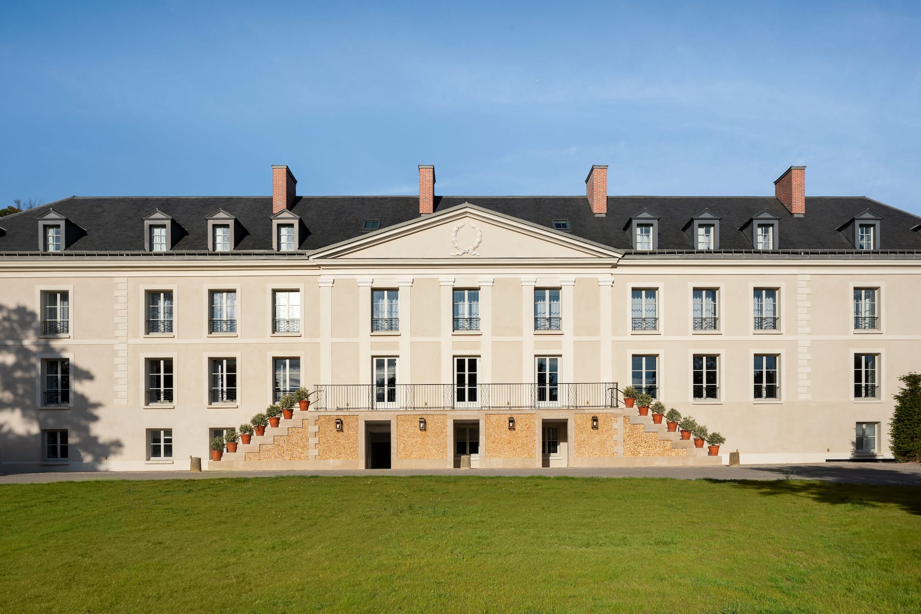 Exterior of Dolce by Wyndham Versailles - Domaine du Montcel hotel in Jouy-En-Josas, Other than US/Canada