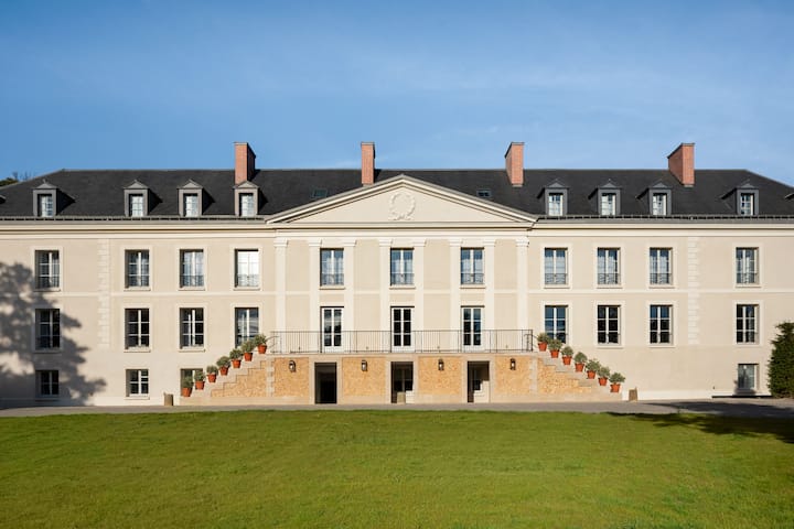 Exterior of Dolce by Wyndham Versailles - Domaine du Montcel hotel in Jouy-En-Josas, Other than US/Canada