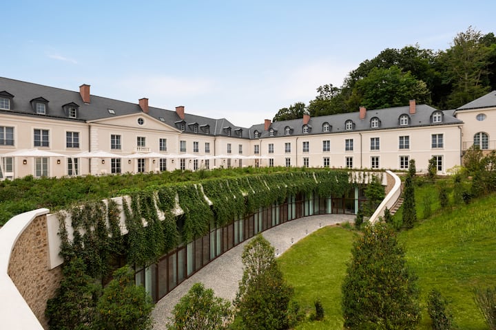 Exterior of Dolce by Wyndham Versailles - Domaine du Montcel hotel in Jouy-En-Josas, Other than US/Canada