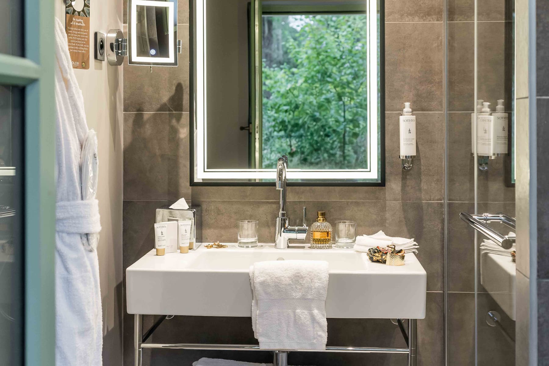 Guest room at the Dolce by Wyndham Versailles - Domaine du Montcel in Jouy-En-Josas, Other than US/Canada