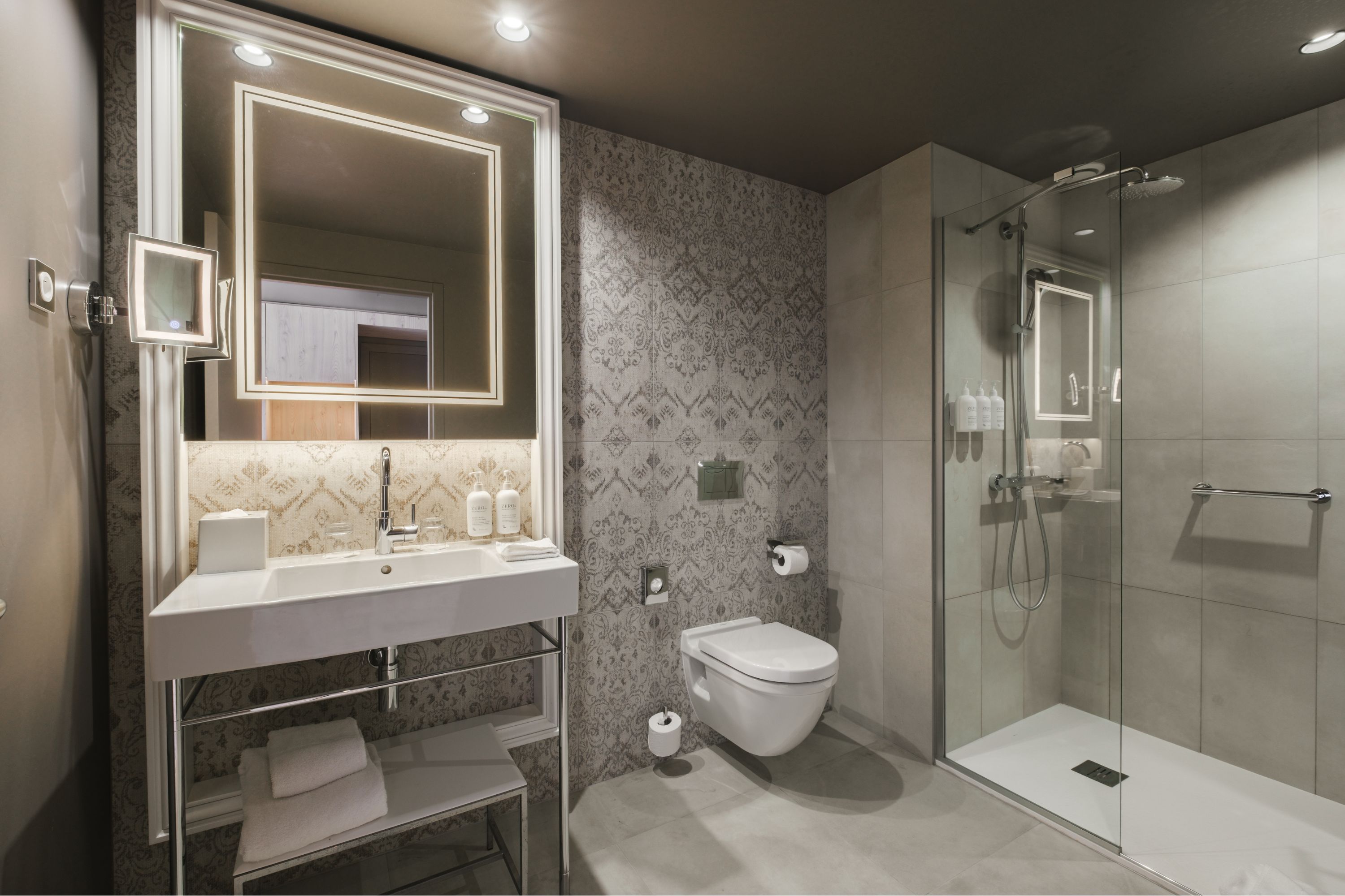 Guest room bath at the Dolce by Wyndham Versailles - Domaine du Montcel in Jouy-En-Josas, Other than US/Canada