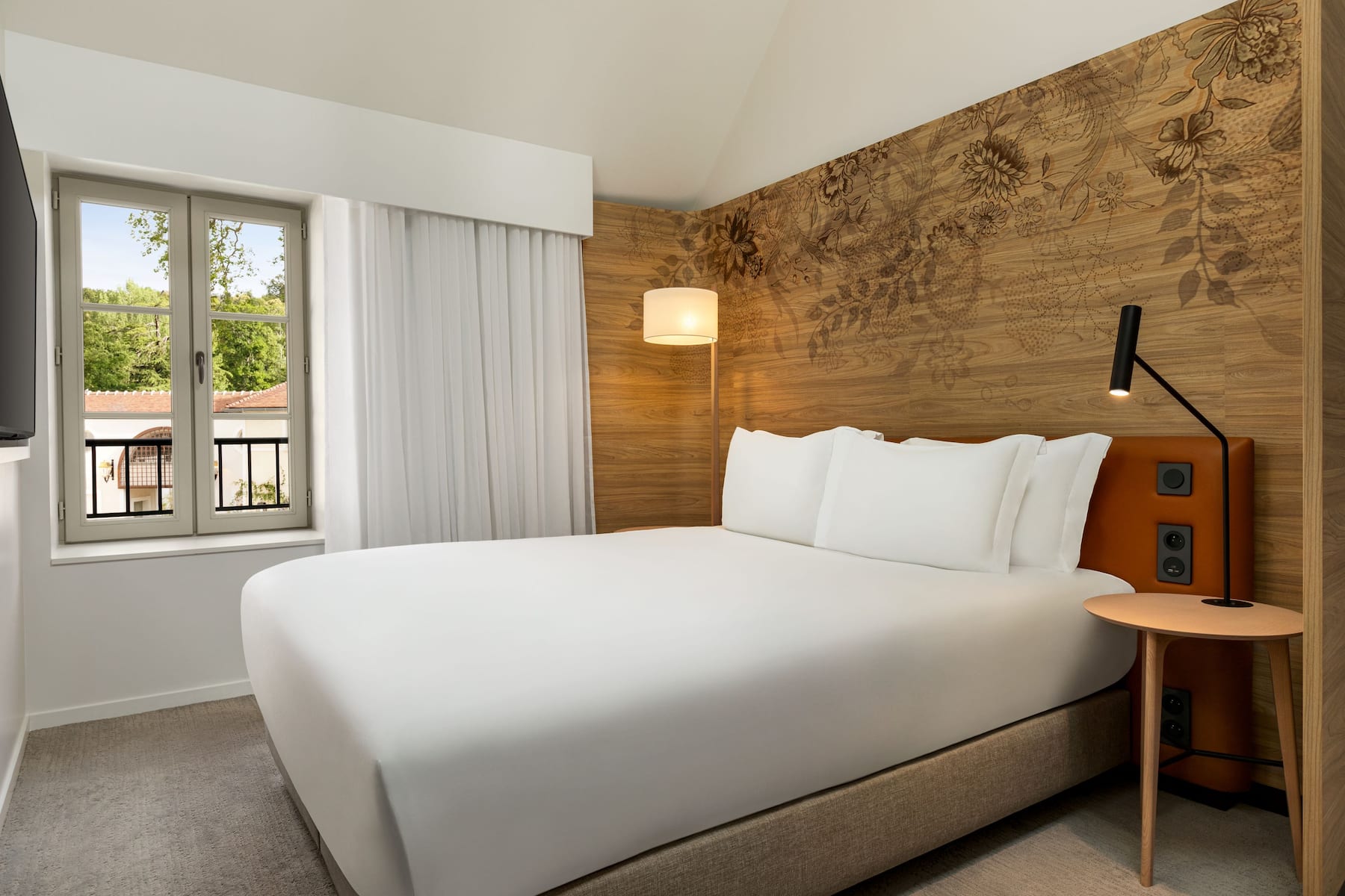 Guest room at the Dolce by Wyndham Versailles - Domaine du Montcel in Jouy-En-Josas, Other than US/Canada