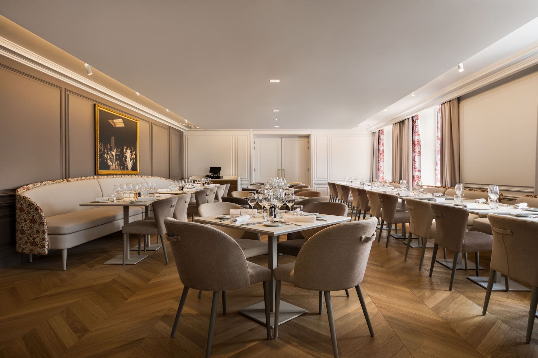 Dolce by Wyndham Versailles - Domaine du Montcel restaurant in Jouy-En-Josas, Other than US/Canada