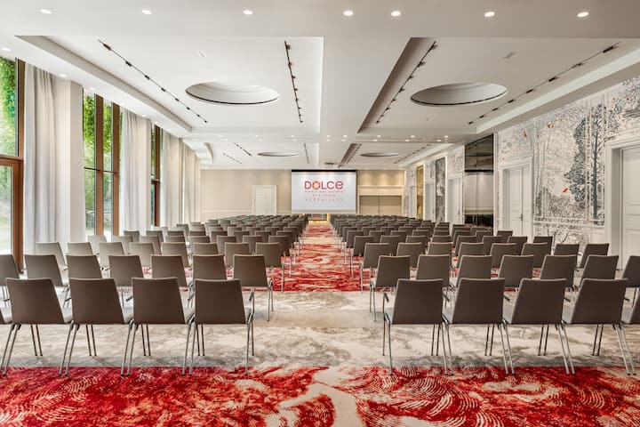 Theatre meeting room at Dolce by Wyndham Versailles - Domaine du Montcel in Jouy-En-Josas, Other than US/Canada