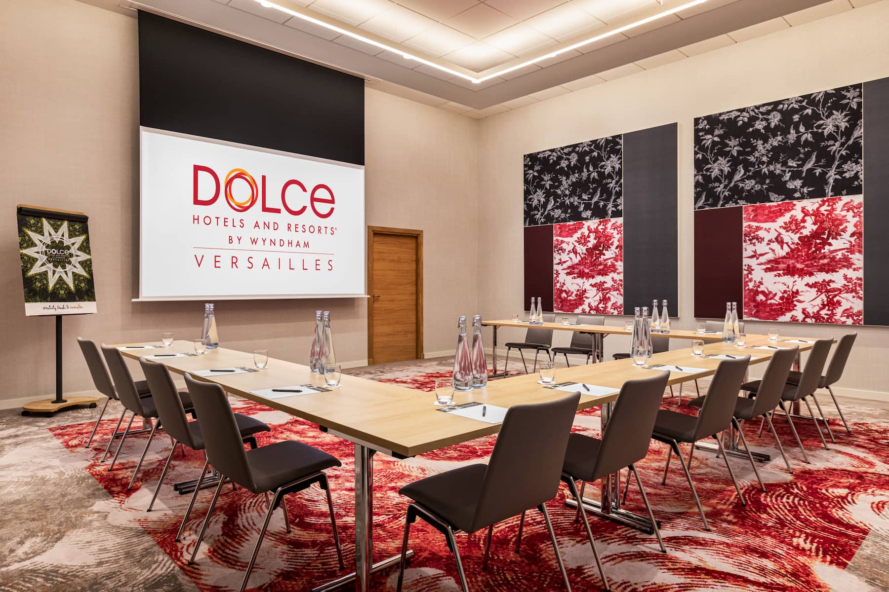 U-shape meeting room at Dolce by Wyndham Versailles - Domaine du Montcel in Jouy-En-Josas, Other than US/Canada