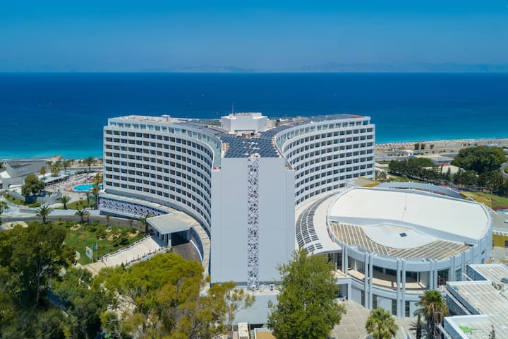 Exterior of Akti Imperial Hotel & Convention Center Dolce by Wyndham hotel in Rhodes, Other than US/Canada